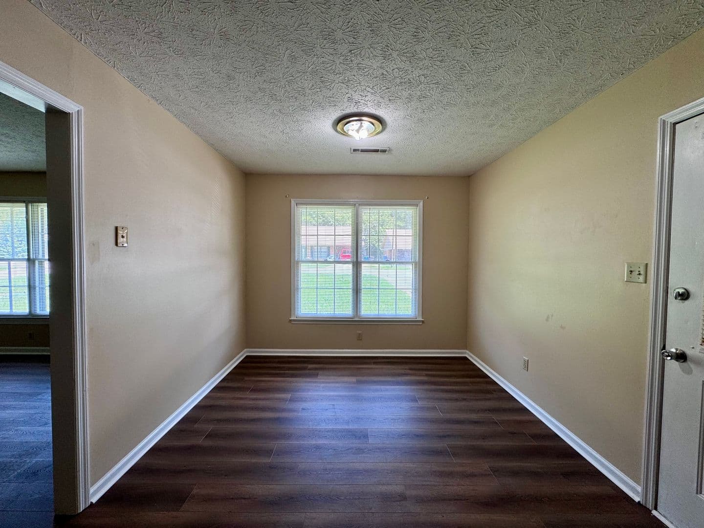 Rome Apartment: 109 A,B,C,D Baby Doe Drive