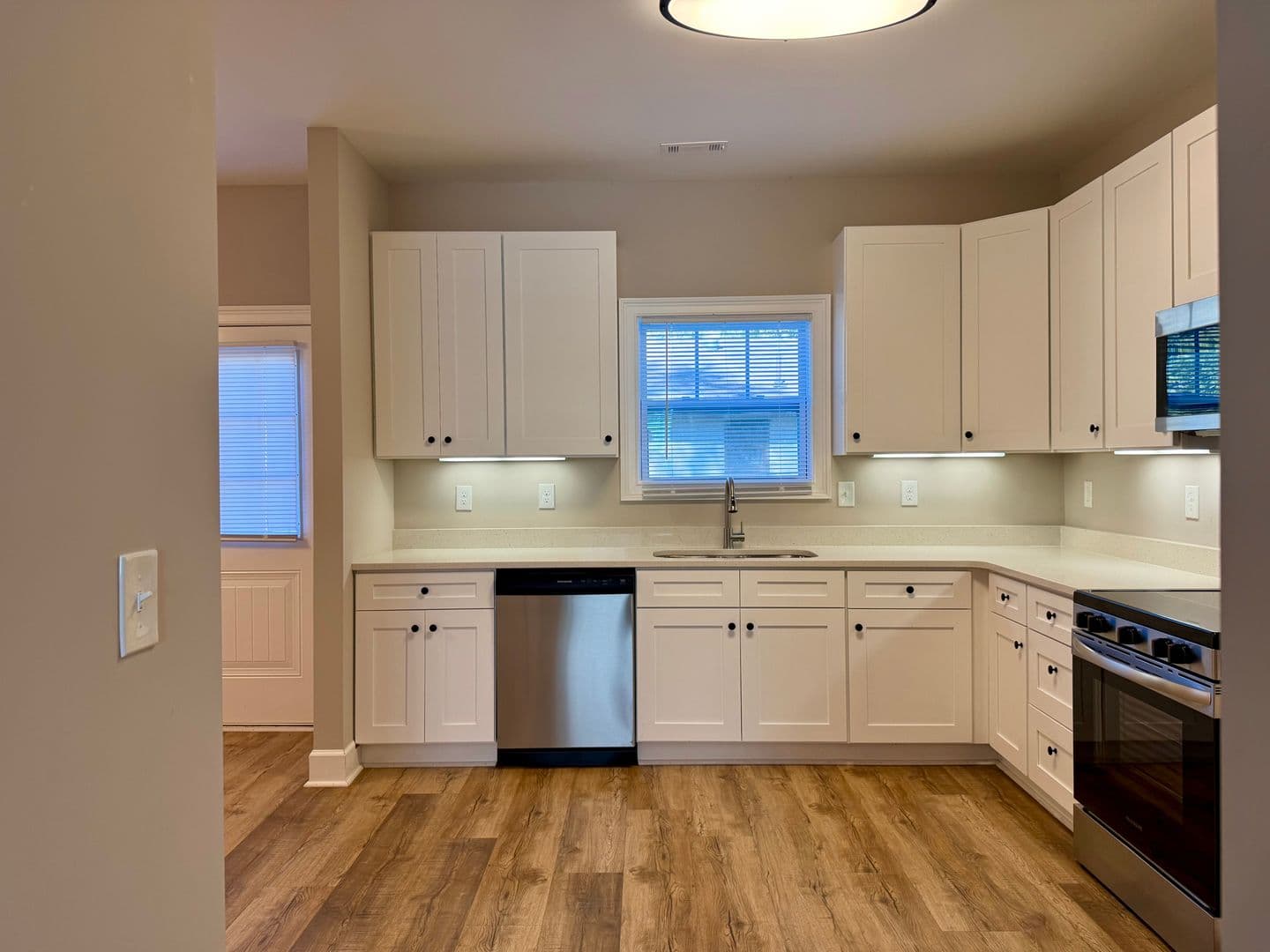 Cedartown Apartment: 1223 S Main St