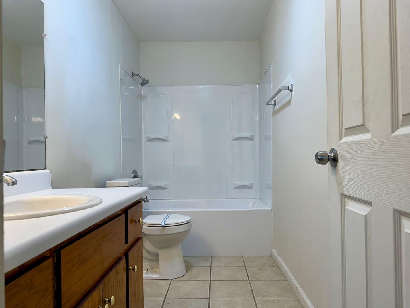Rome Apartment: 49 A,B,C Bert Road
