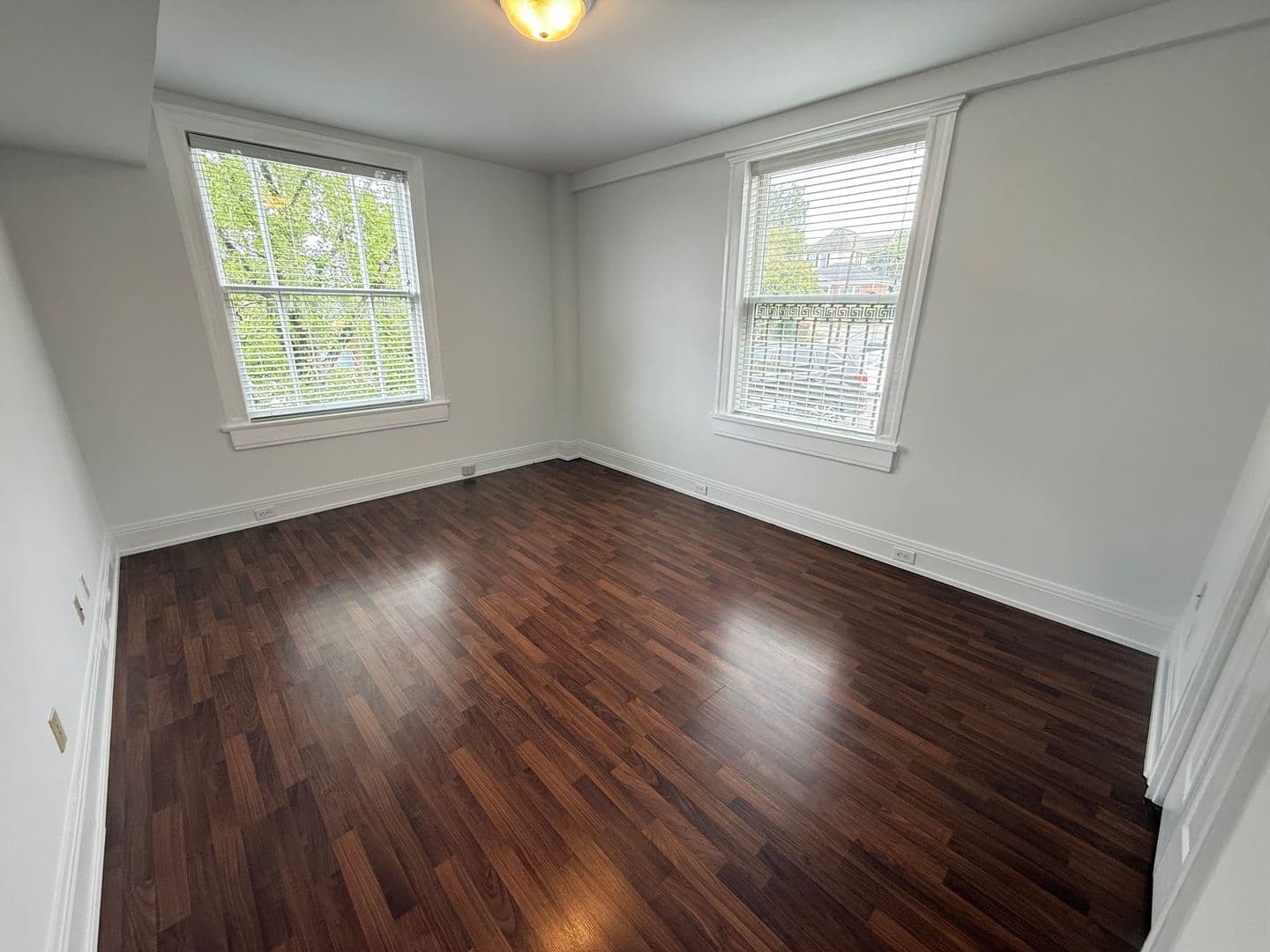 Rome Apartment: 436 Broad Street