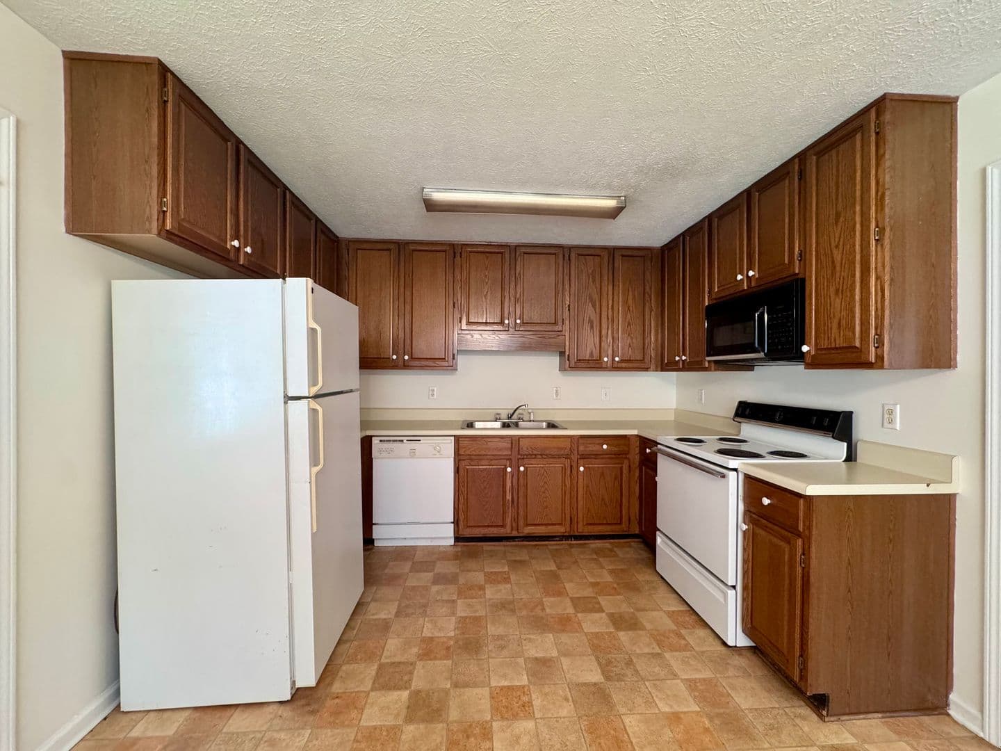 Rome Apartment: Hummingbird Place 1, 2, 3, 5, 7, 8, 9, 10, 11