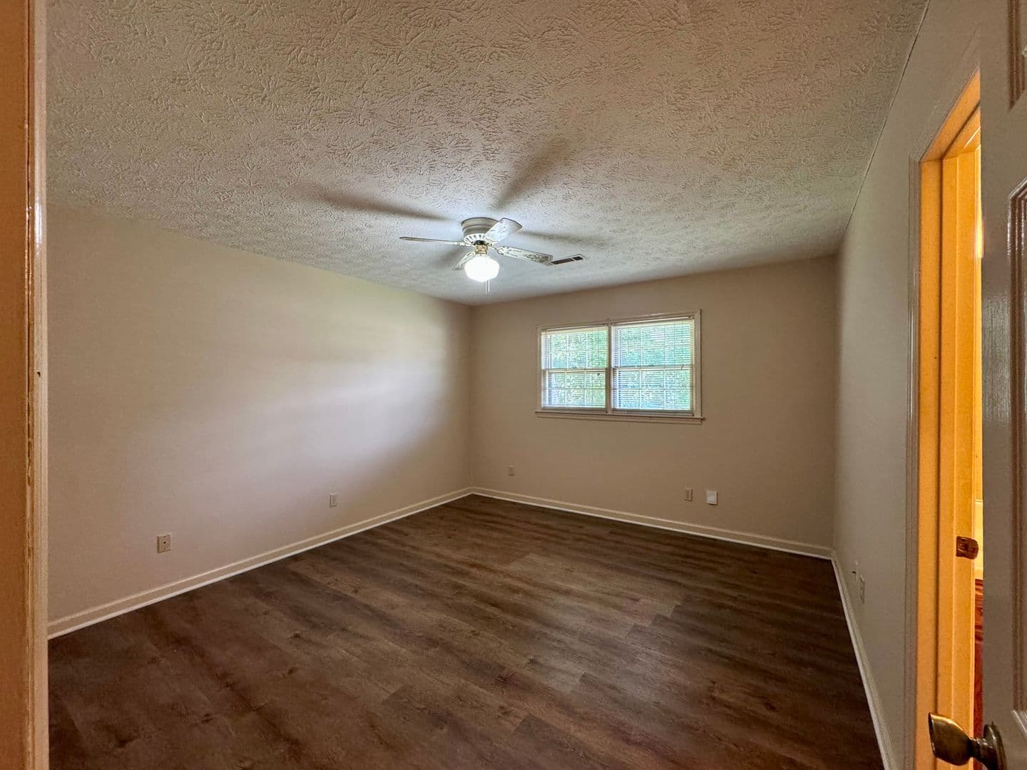 Rome Apartment: 109 A,B,C,D Baby Doe Drive