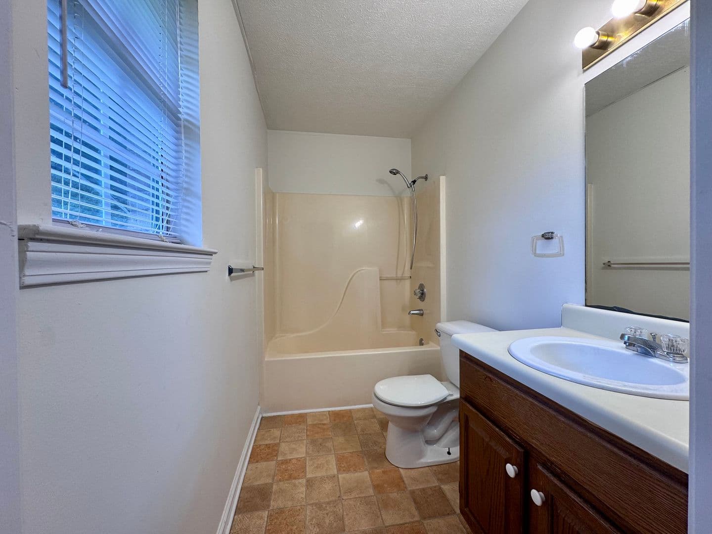 Rome Apartment: Hummingbird Place 1, 2, 3, 5, 7, 8, 9, 10, 11