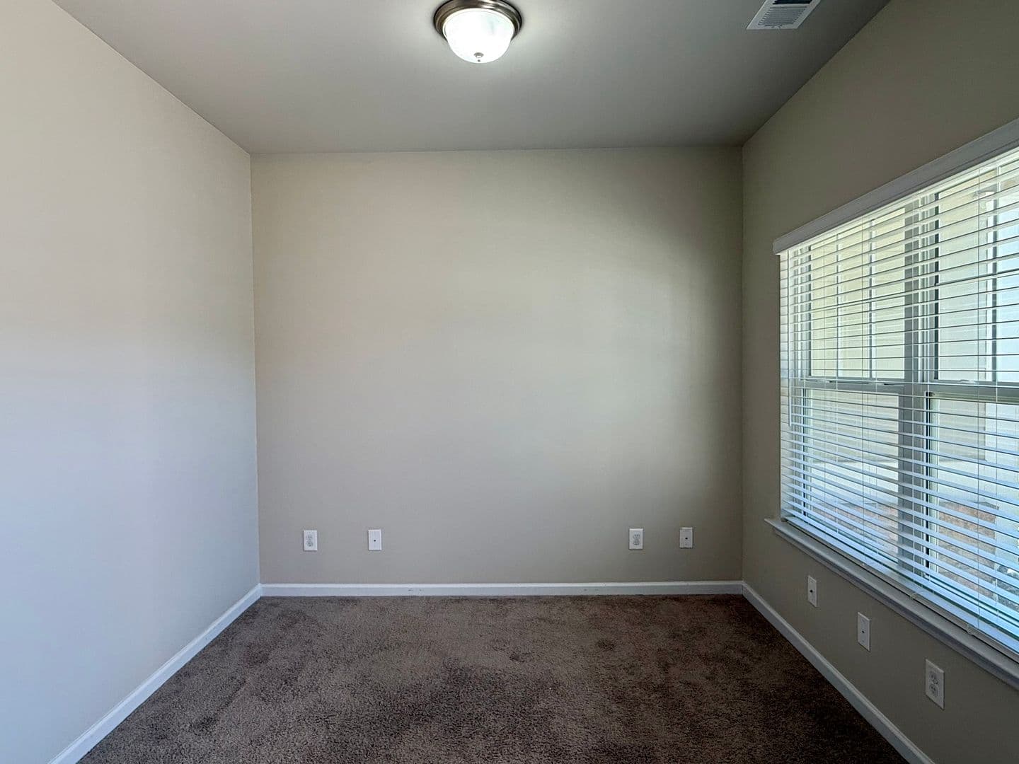 Rome Apartment: 31 Southfork Dr & 1 Westwillow Ln