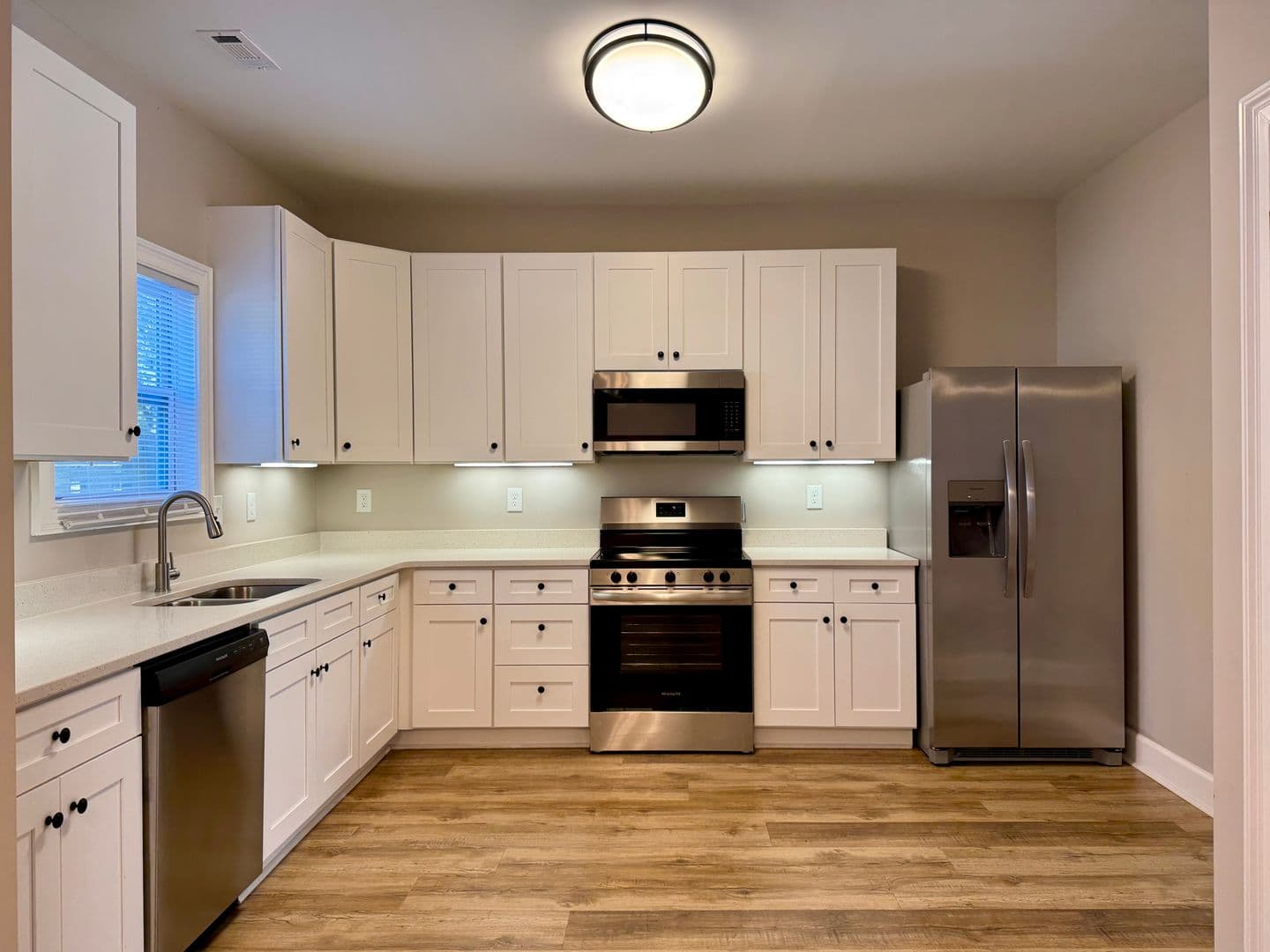 Cedartown Apartment: 1223 S Main St