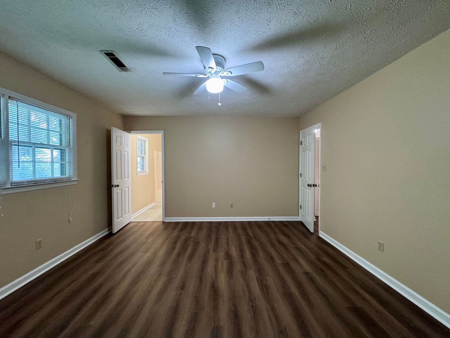 Rome Apartment: 109 A,B,C,D Baby Doe Drive