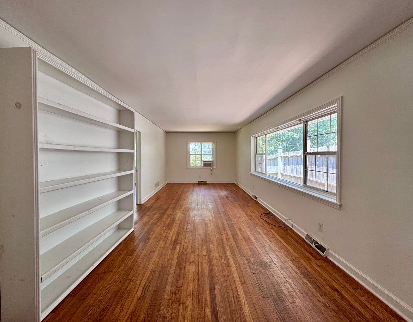 Rome House: 114 Lookout Cir SW -$200 off 1st Month's Rent