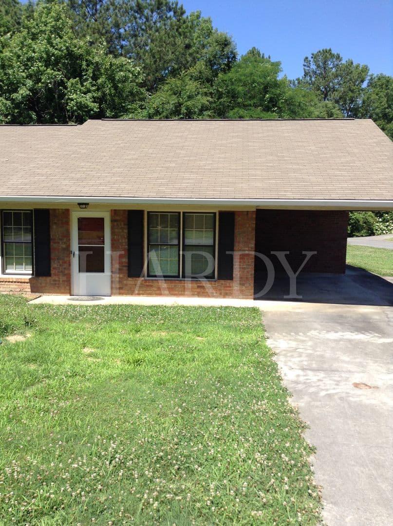 Rome Apartment: 109 A,B,C,D Baby Doe Drive
