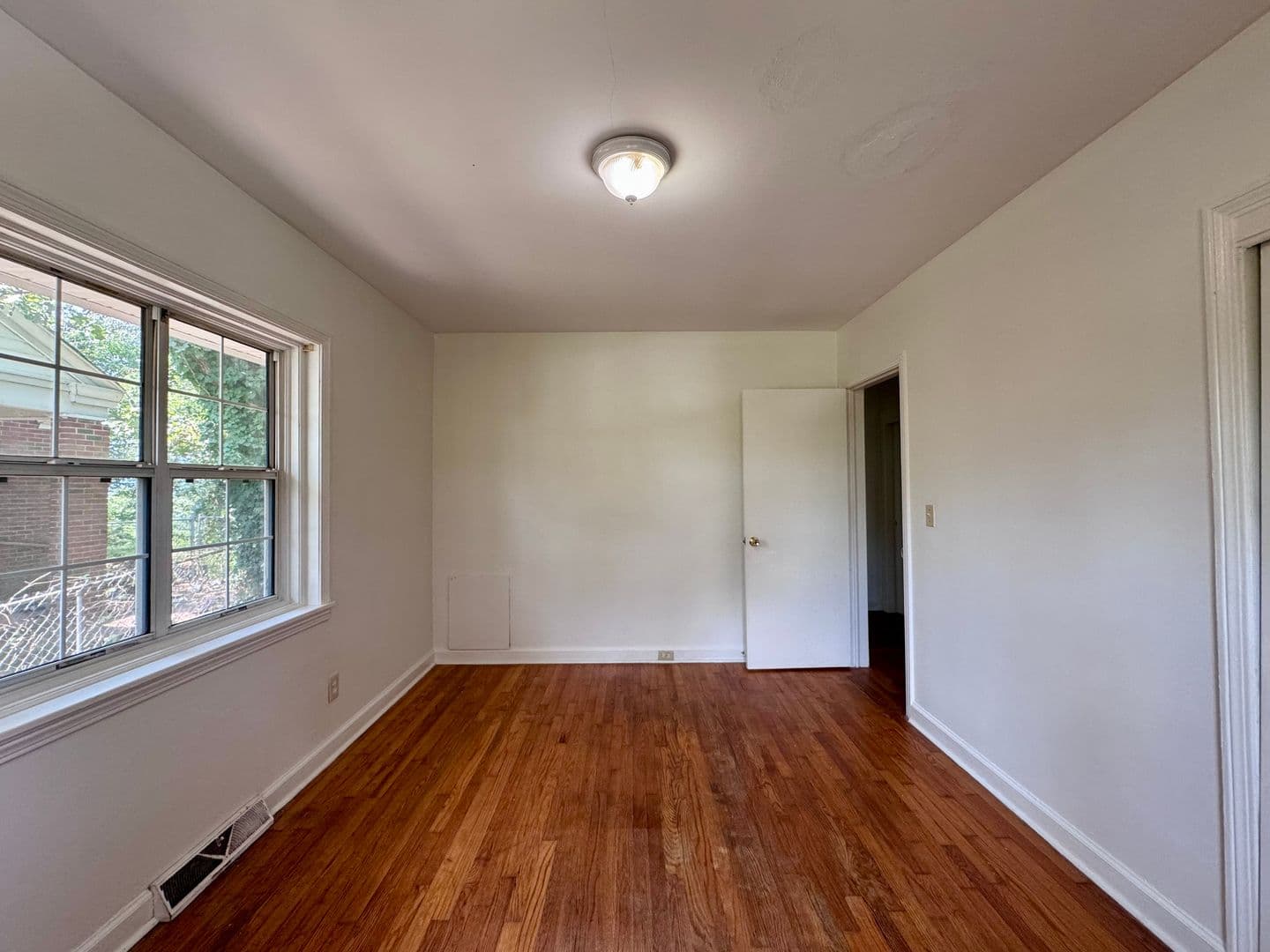 Rome House: 114 Lookout Cir SW