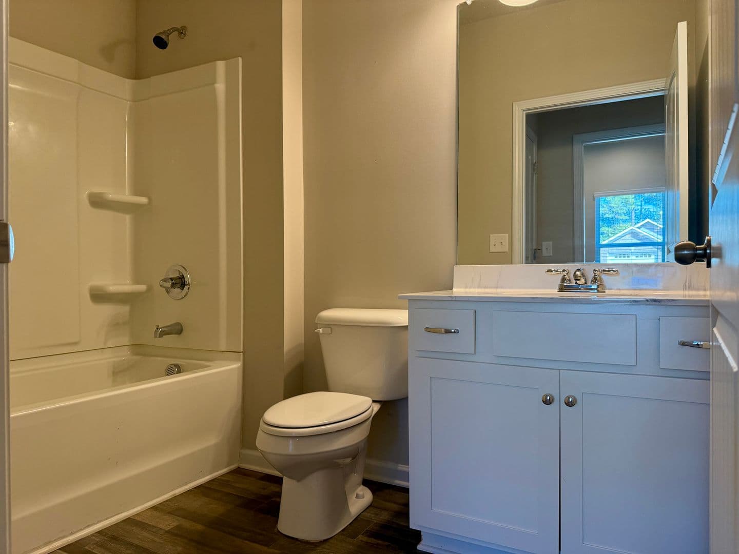 Rome Apartment: 31 Southfork Dr & 1 Westwillow Ln
