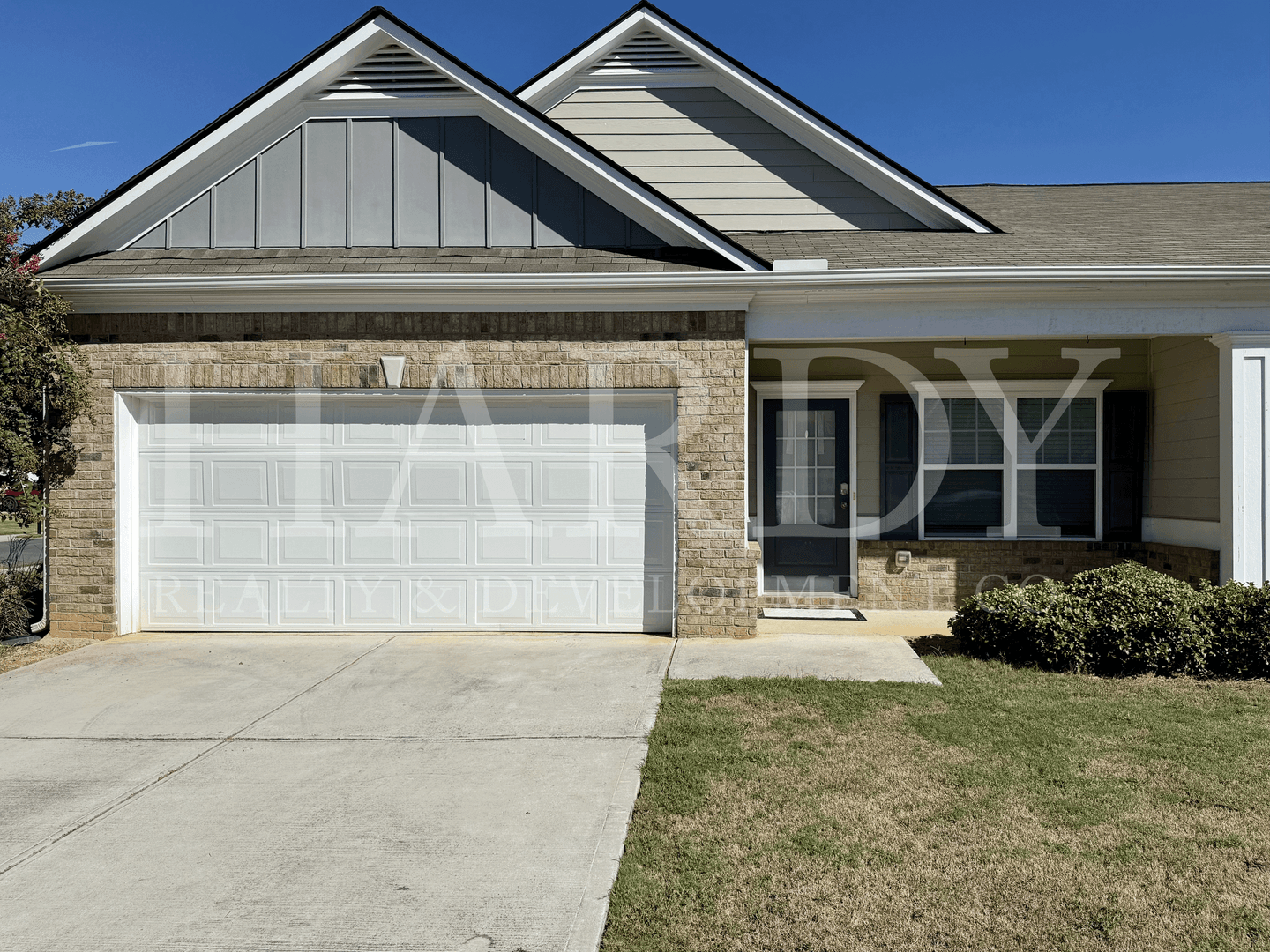 Rome Apartment: 31 Southfork Dr & 1 Westwillow Ln