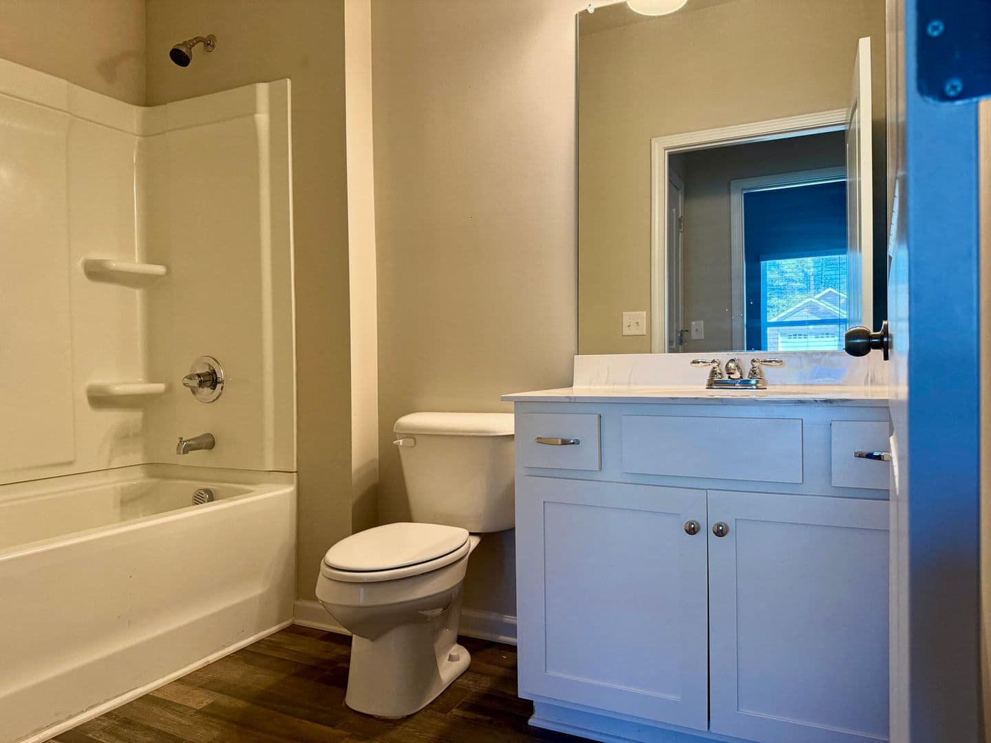 Rome Apartment: 31 Southfork Dr & 1 Westwillow Ln
