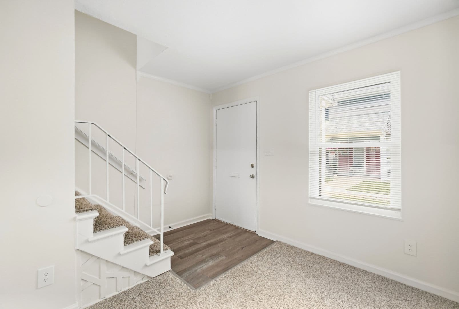 Centerville Apartment: 74 West Franklin Street