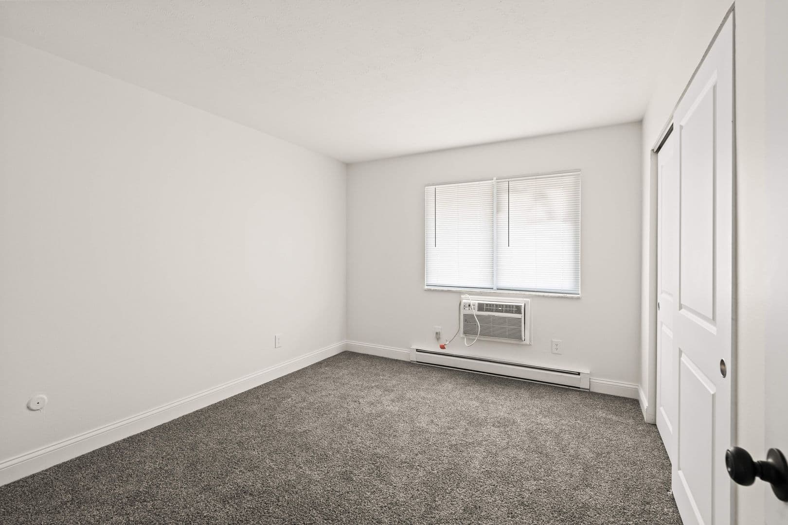 Fairborn Apartment: 18 Old Yellow Springs Road