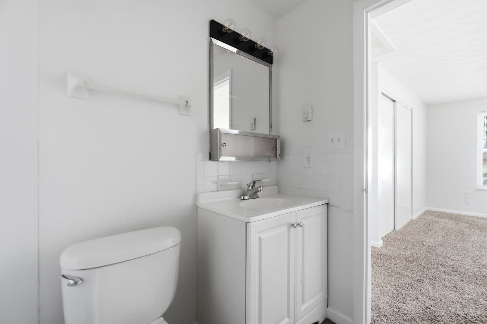 Miamisburg Apartment: 1504 Almedia Court