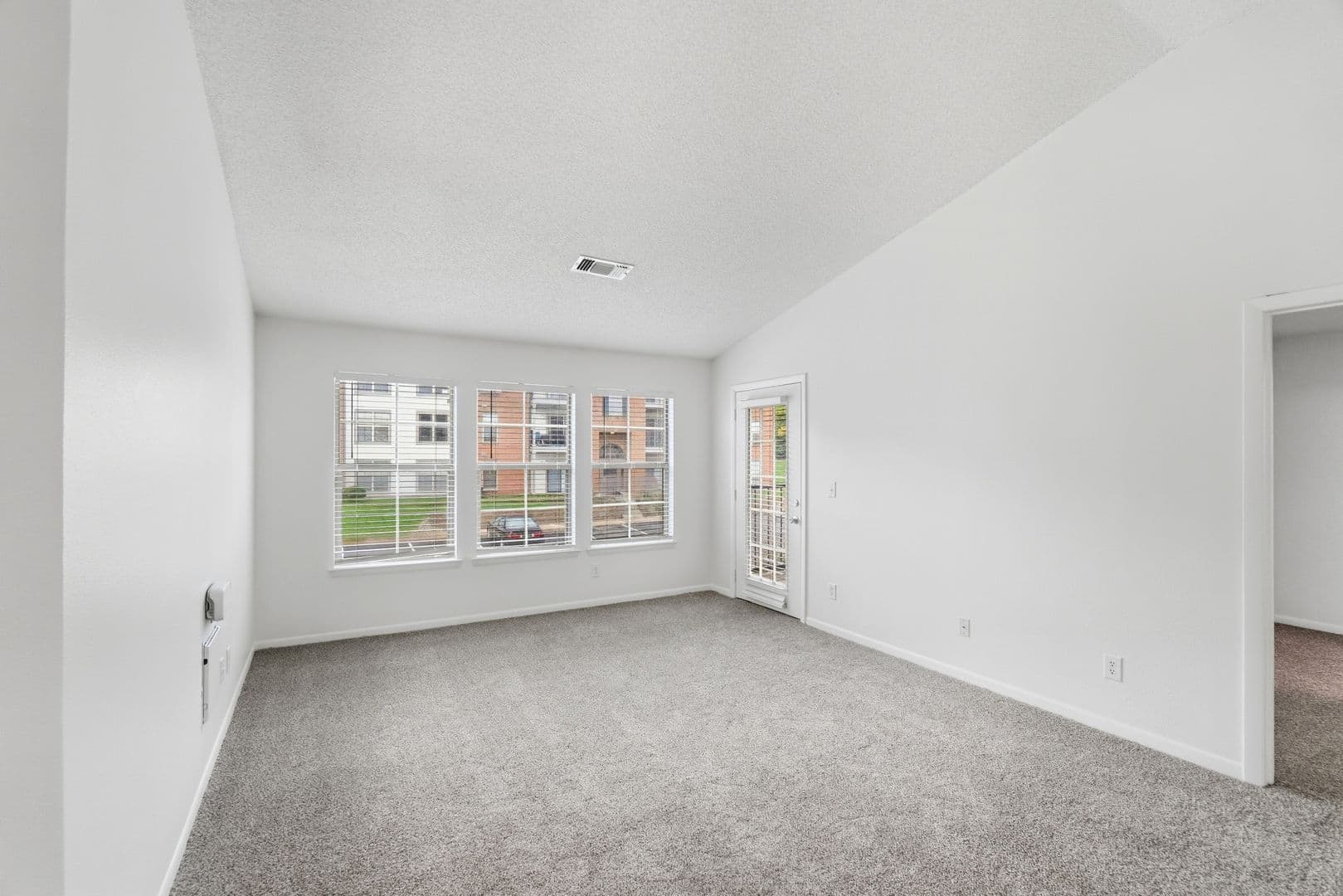 West Carrollton Apartment: 1735 Mars Hill Drive