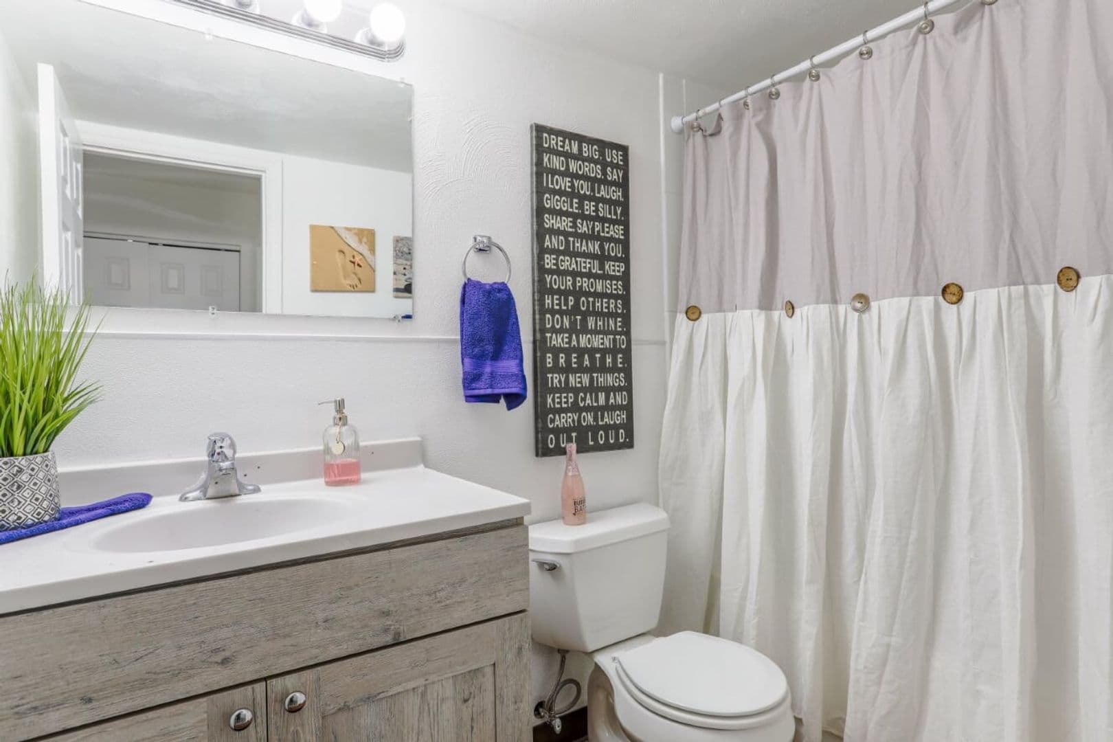 Centerville Apartment: 117-E Maple Avenue