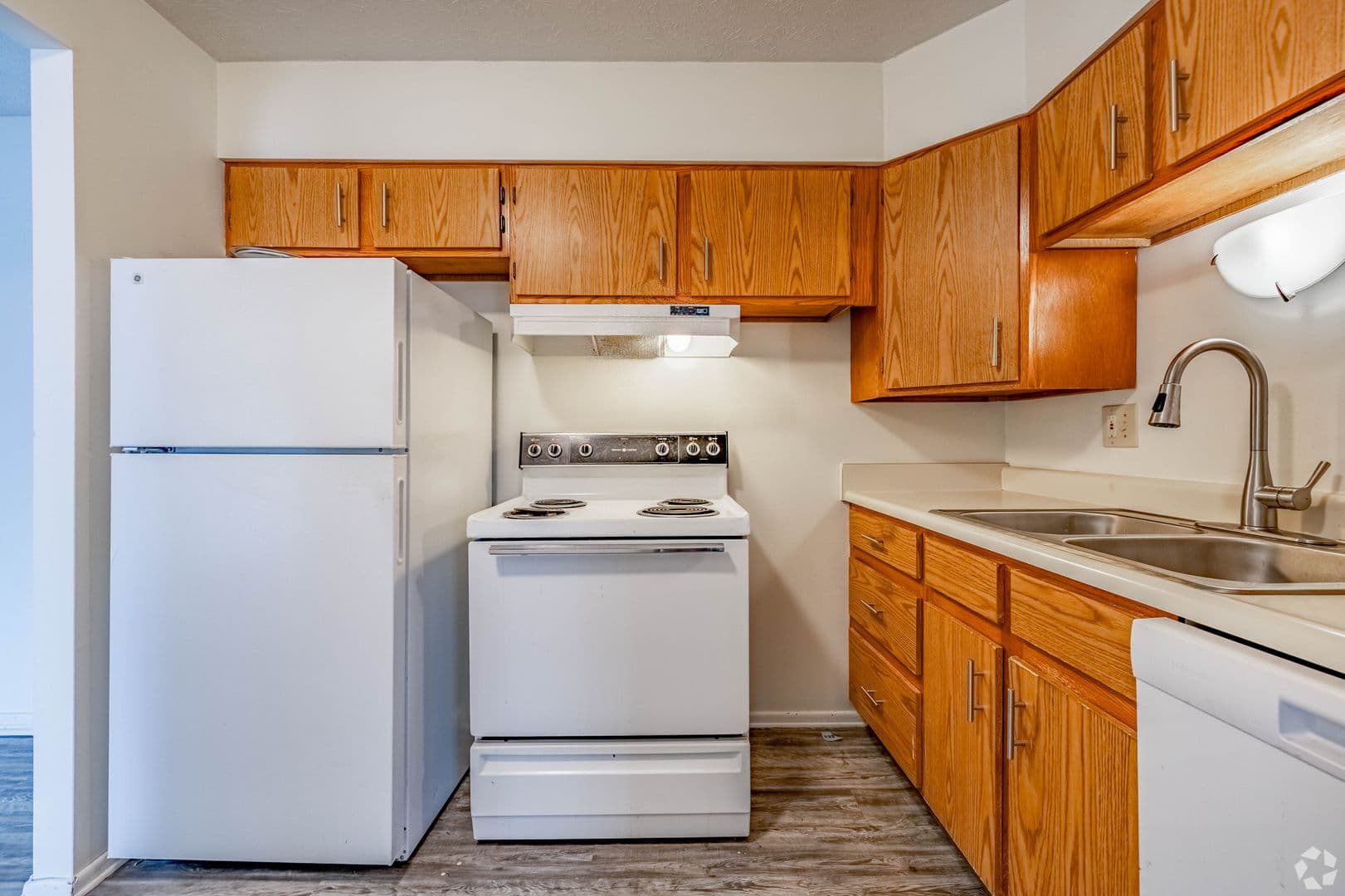 Cincinnati Apartment: 6380 Cheviot Road
