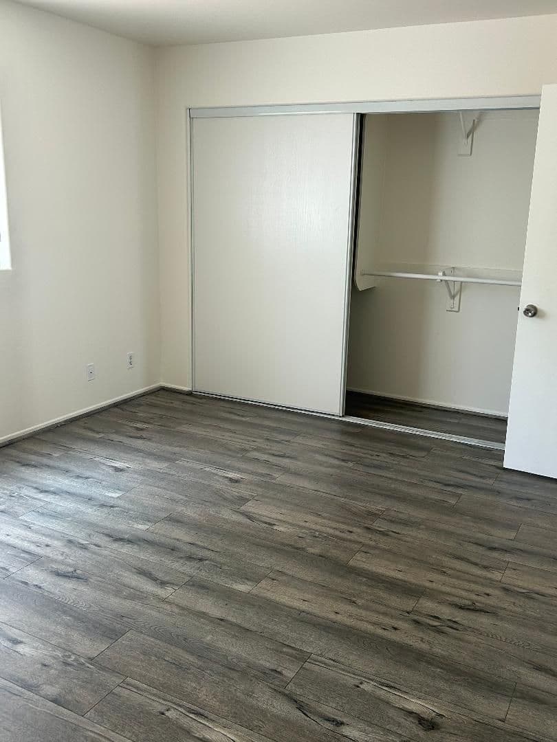 Sherman Oaks Apartment: Aqua Vista Properties LLC