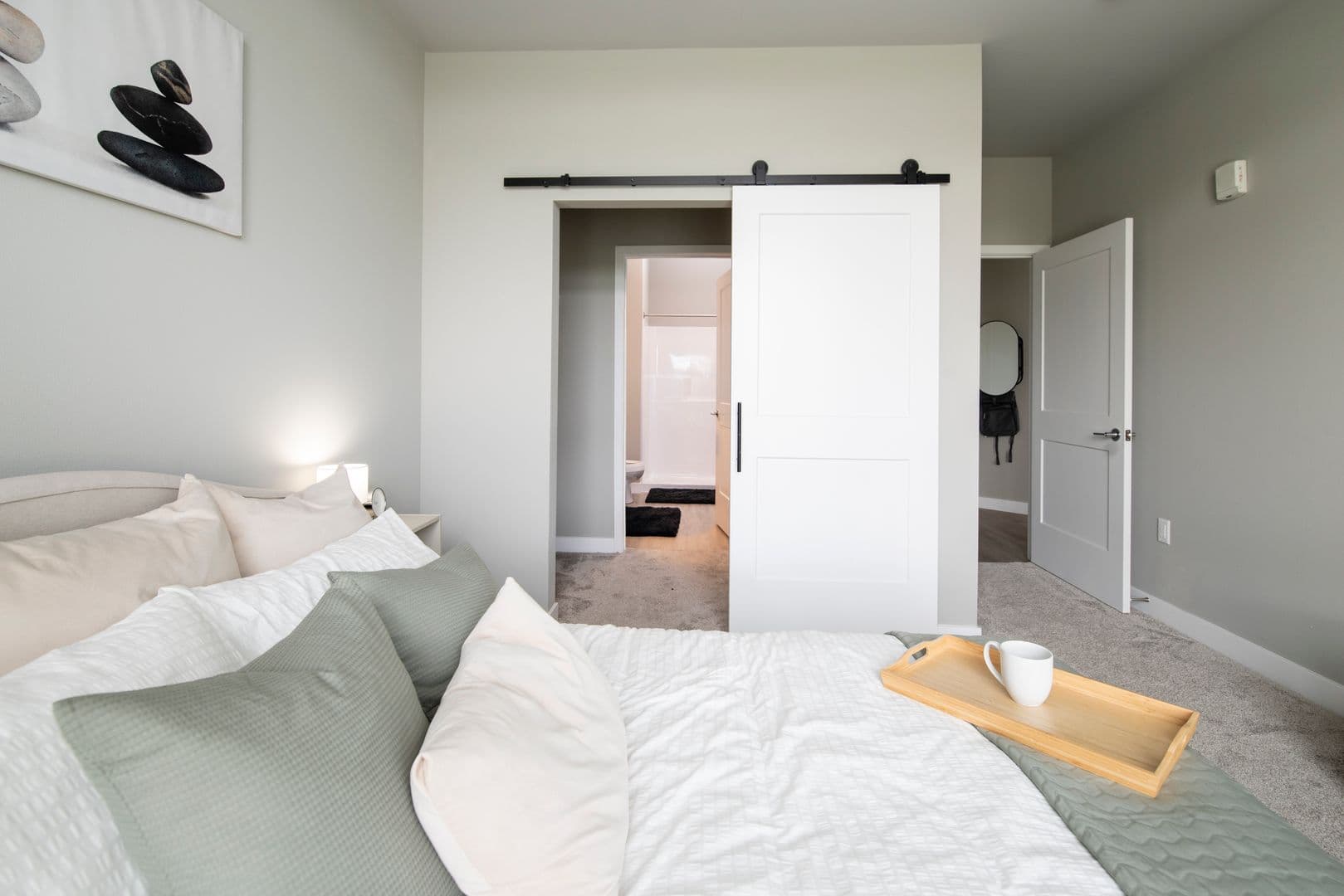 Oak Creek Apartment: 1310 W Nicholas Dr