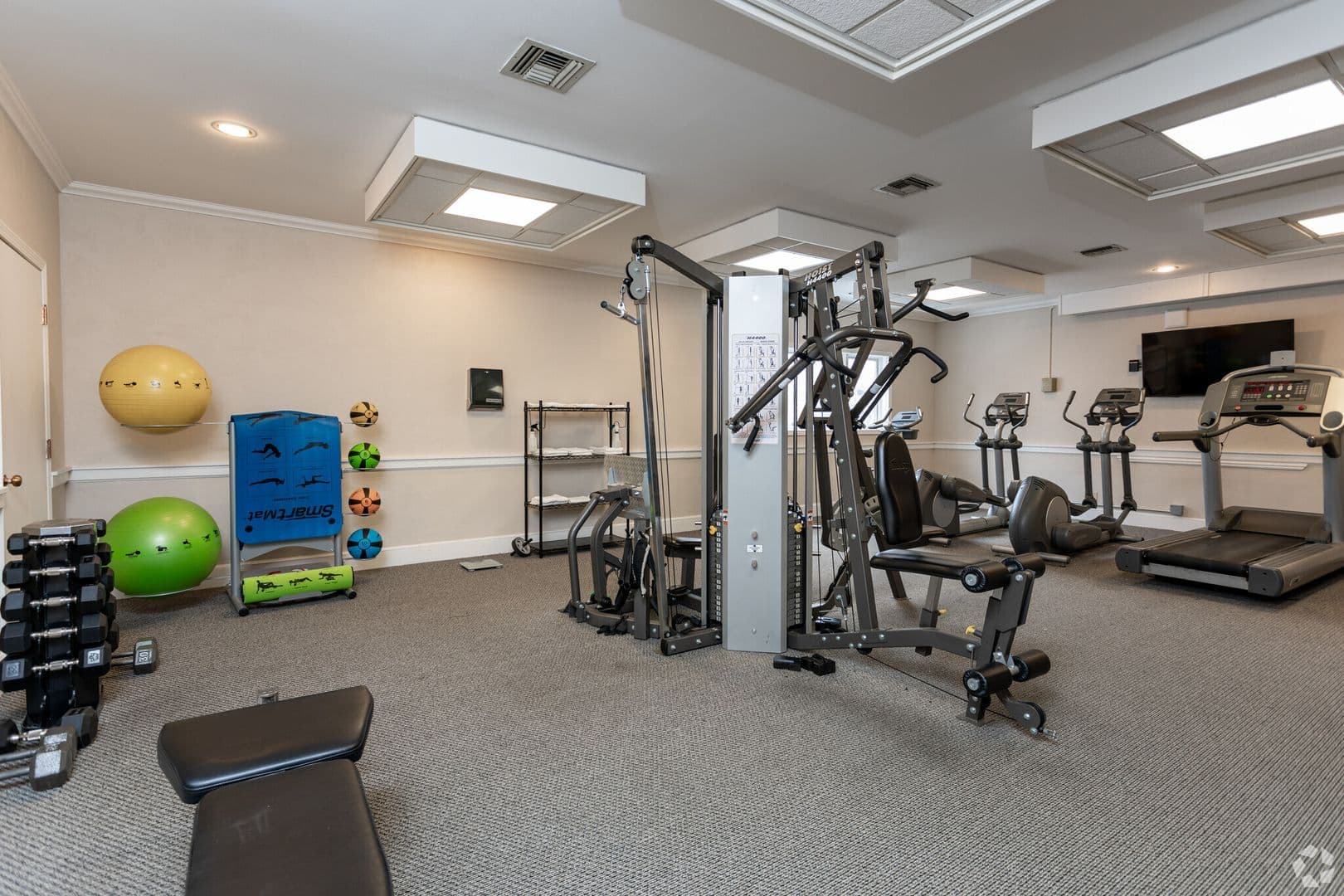 Glendale Apartment: 7275 N Port Washington Rd