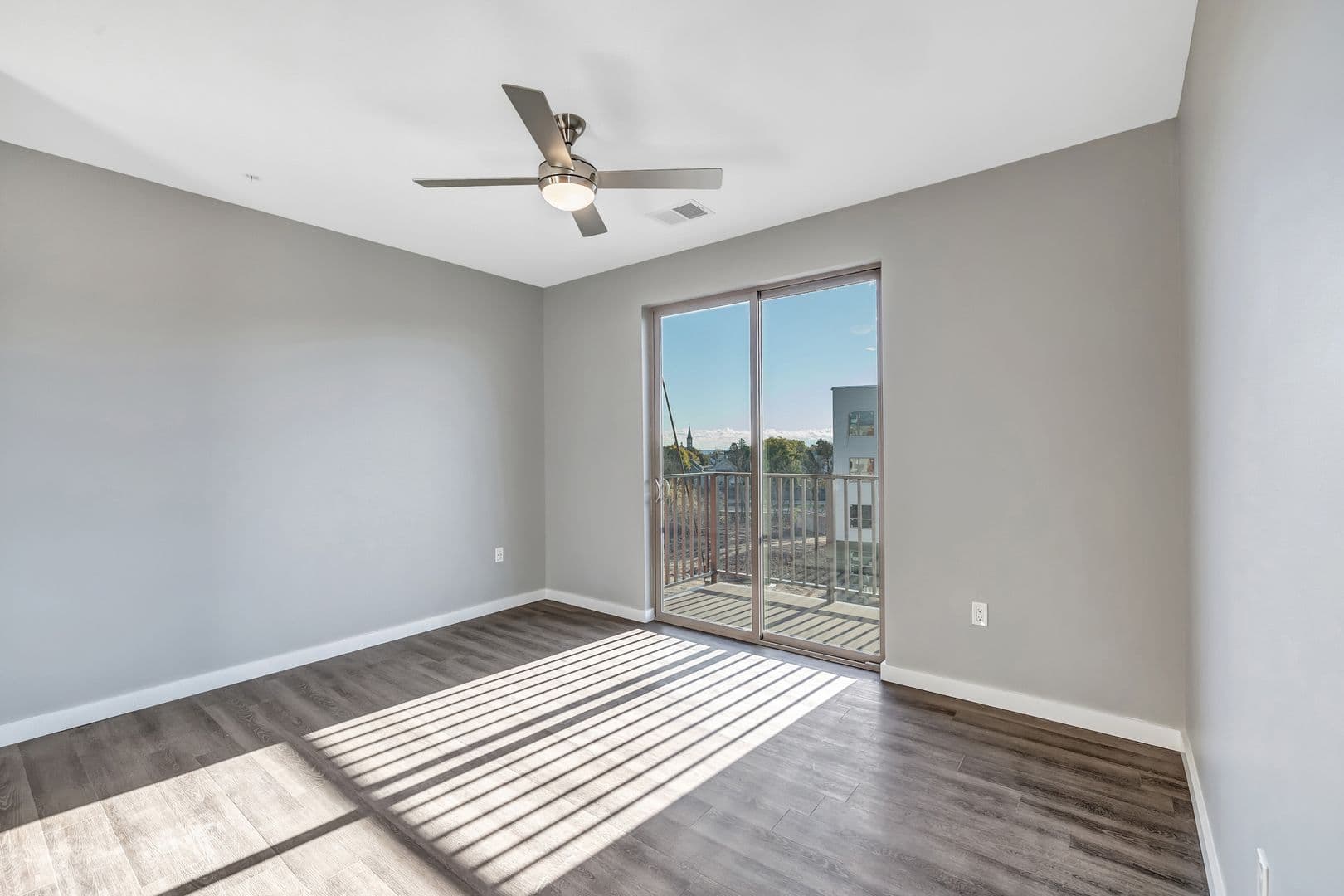 Sheboygan Apartment: 1436 Green Street