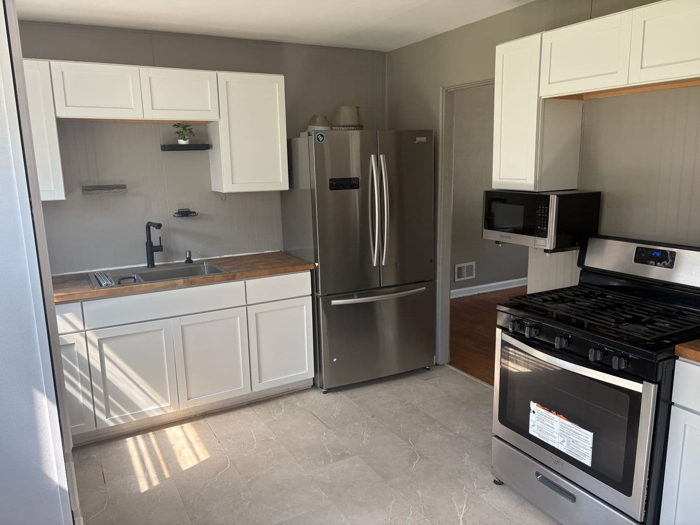 Gary House: 538 Dallas St