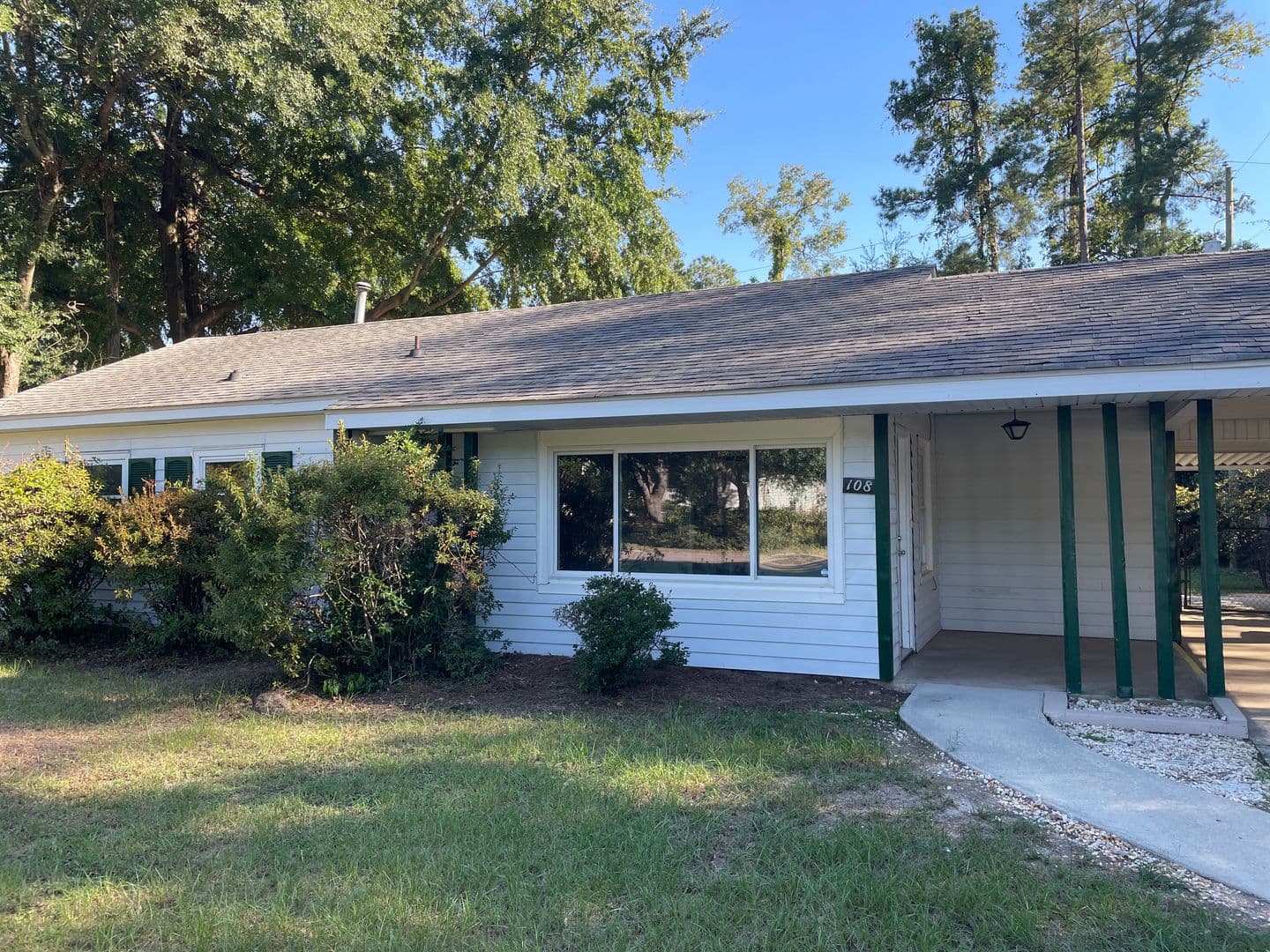 Aiken House: 108 Thomas Street