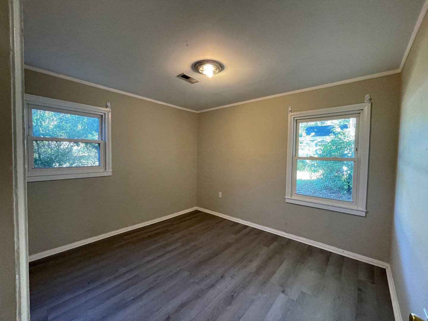 Aiken House: 108 Thomas Street