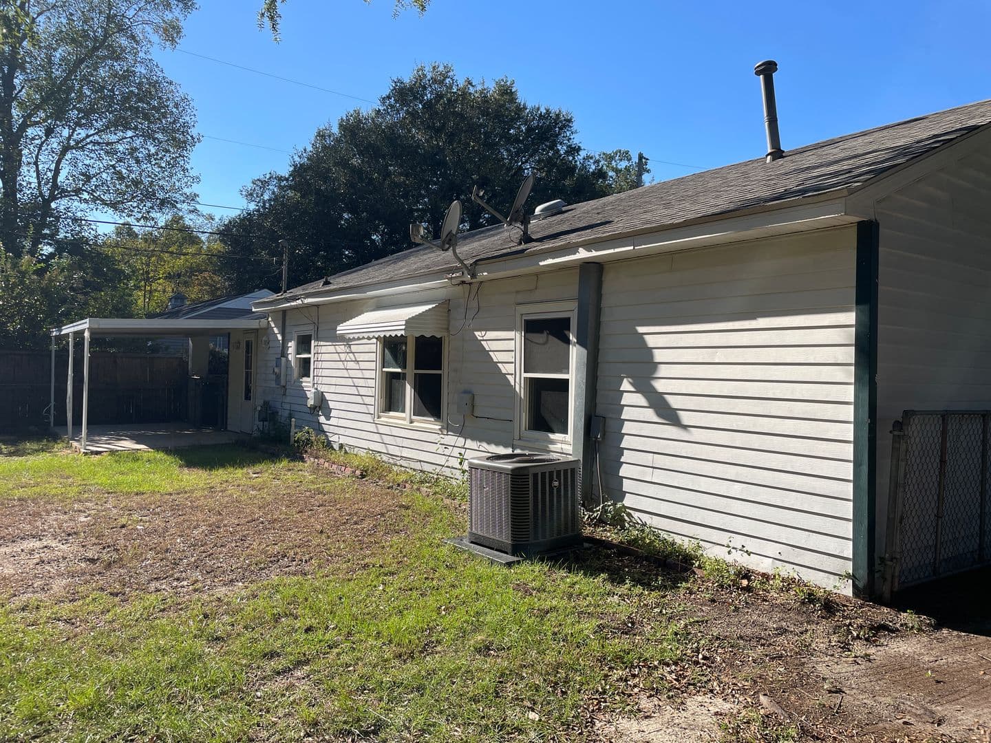 Aiken House: 108 Thomas Street