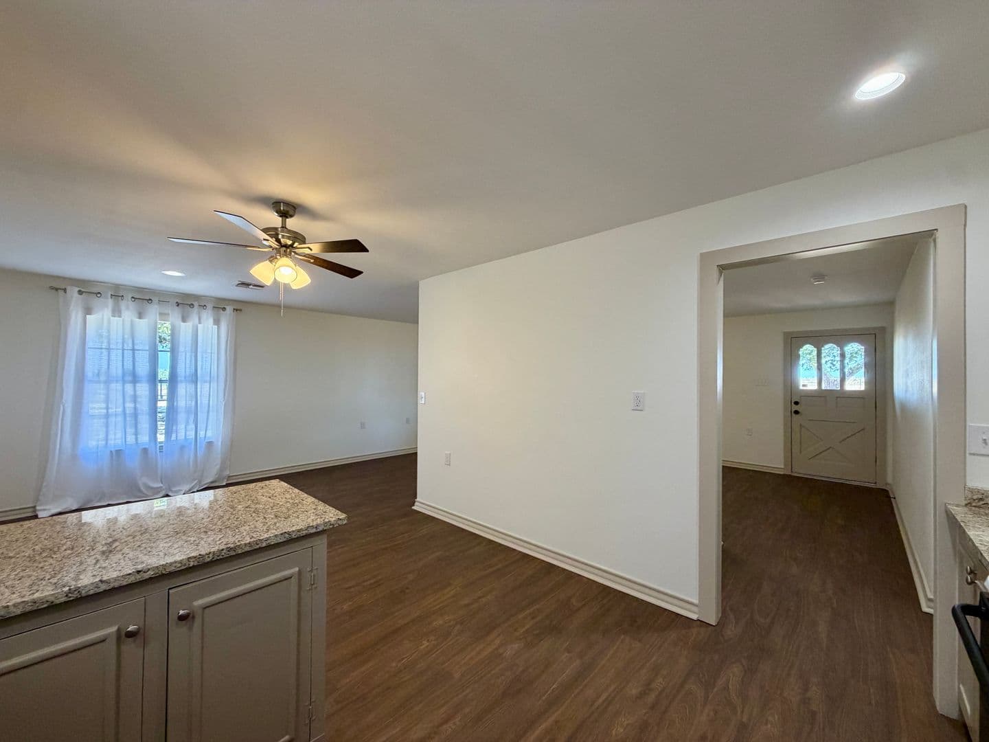 Waco House: 397 Scott Lane