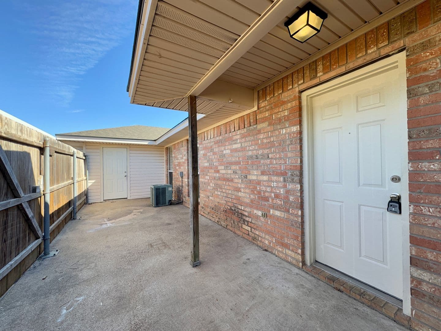 Waco Apartment: 9603 Panther Way