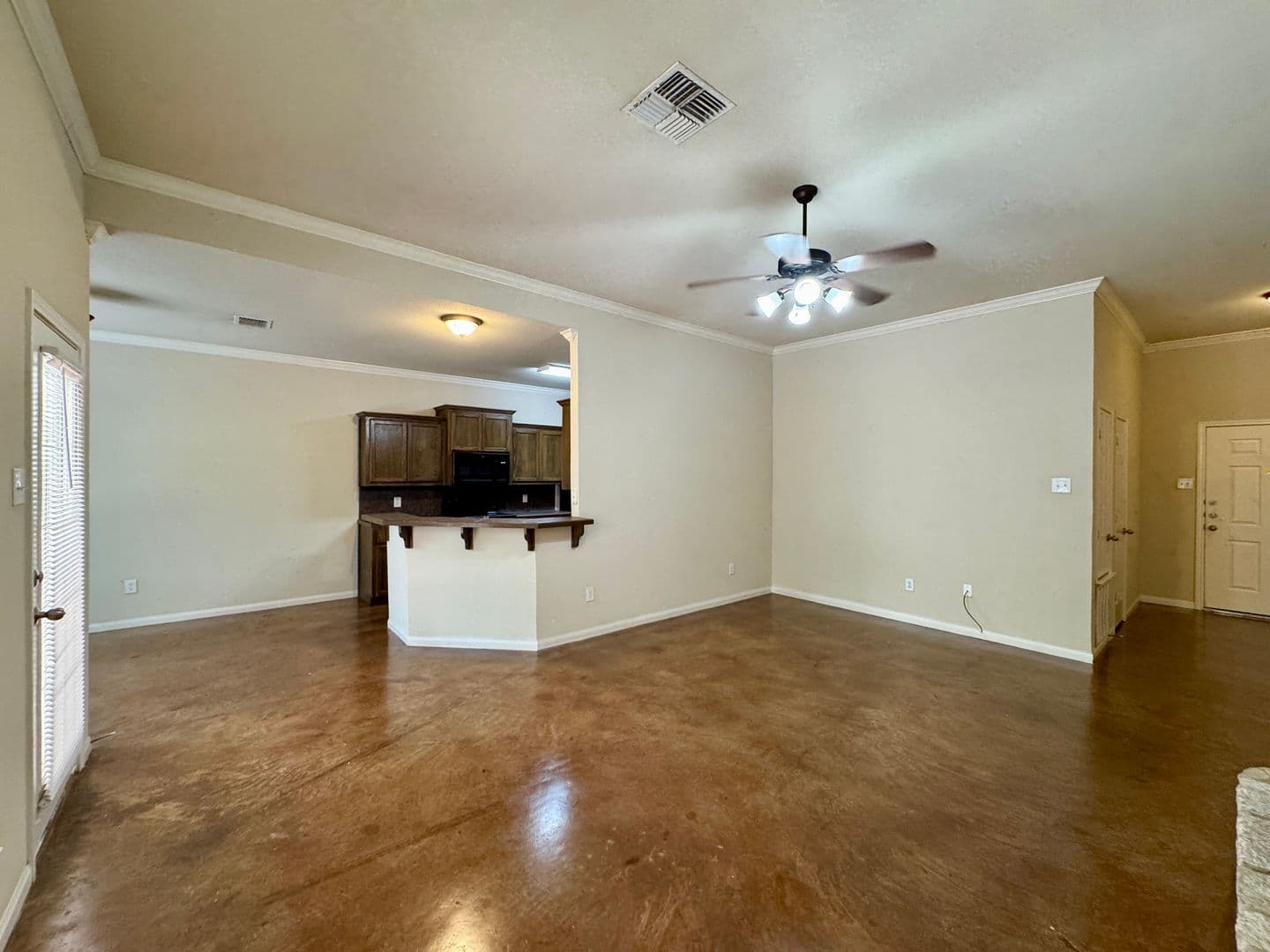 Waco House: 408 B Chapel Trail Circle