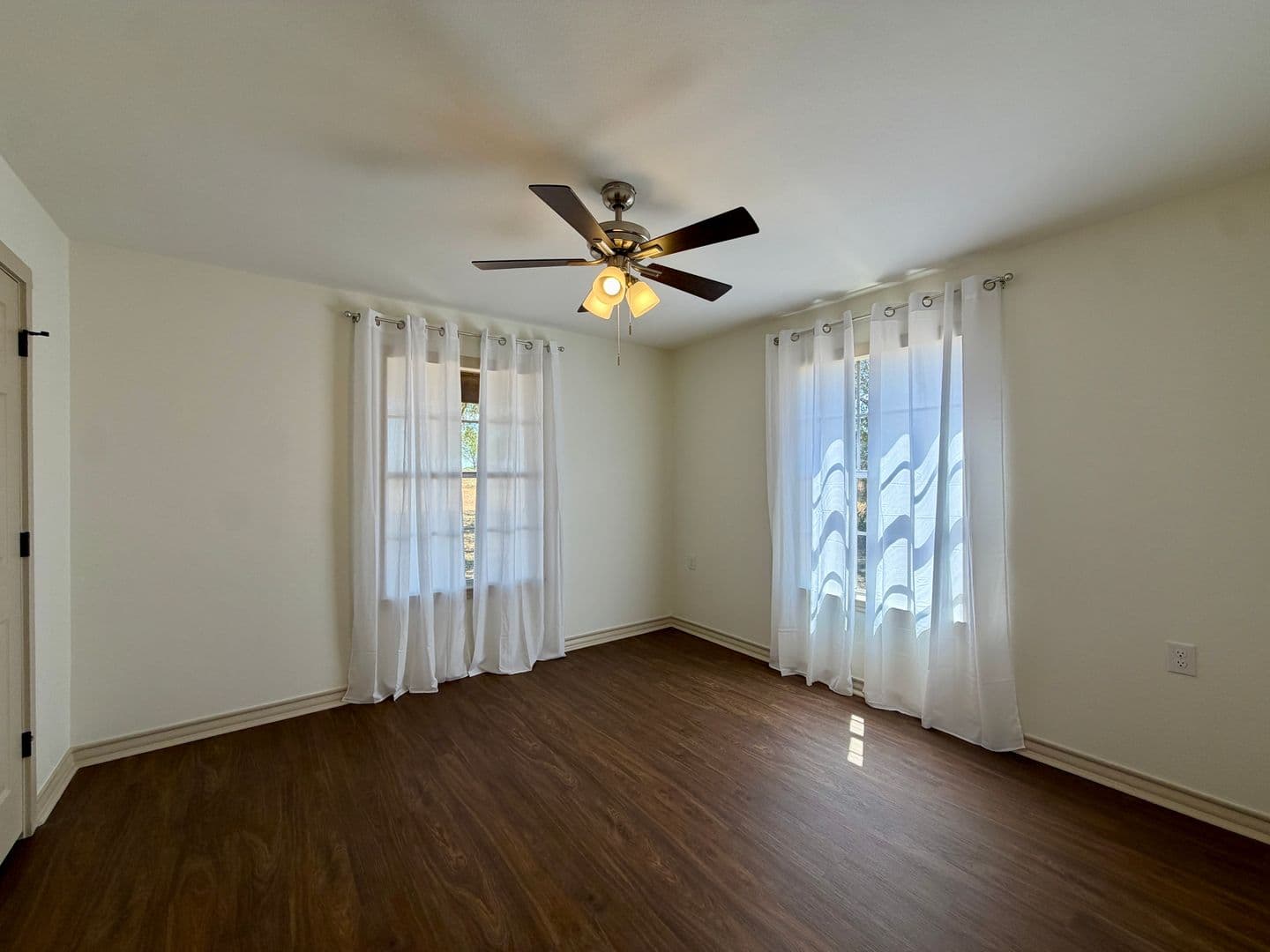 Waco House: 397 Scott Lane
