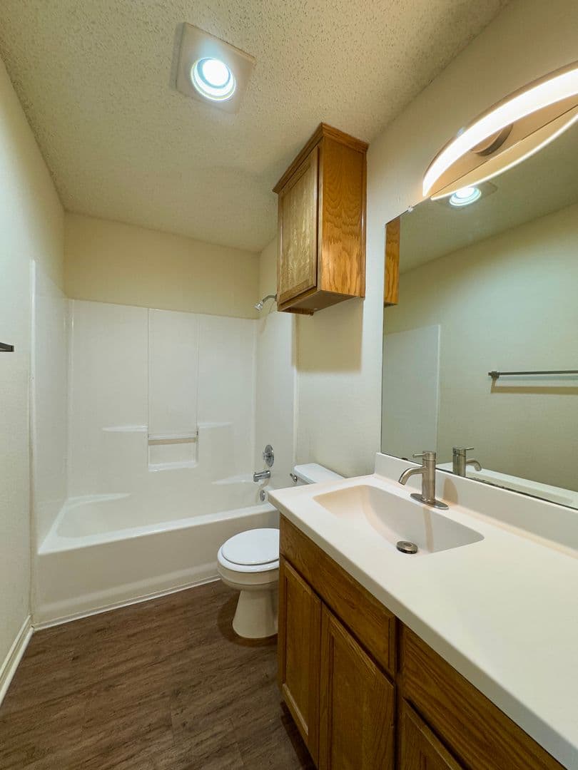 Waco Apartment: 9603 Panther Way