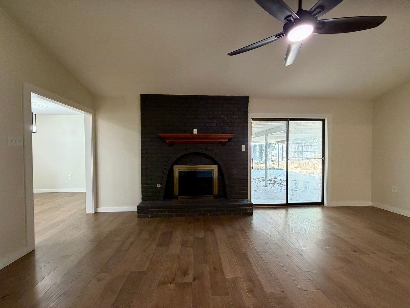 Waco House: 3401 Oakridge Lane