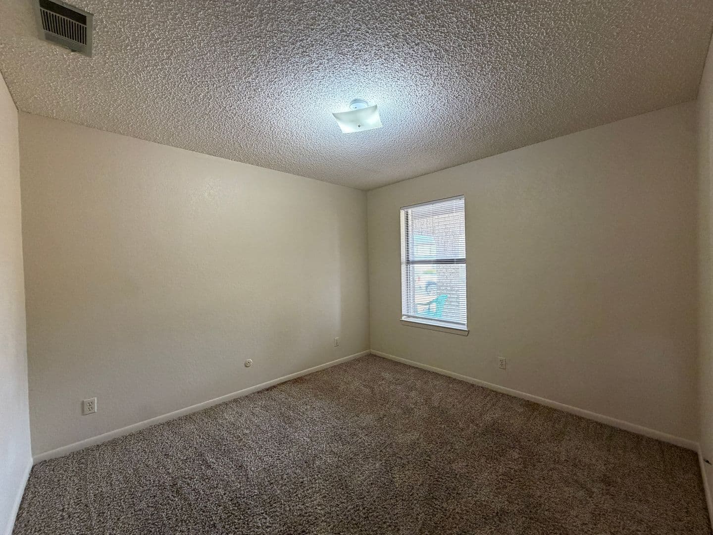Waco House: 1403 Chapel Creek