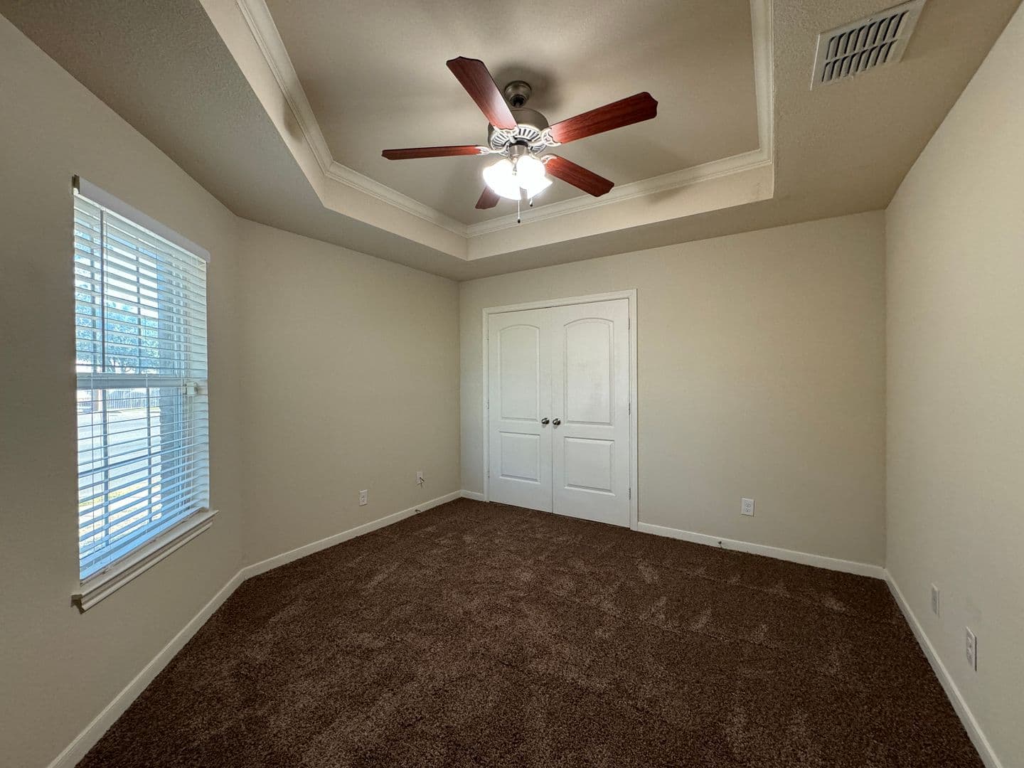 Waco House: 205 B Chapel Trail Circle