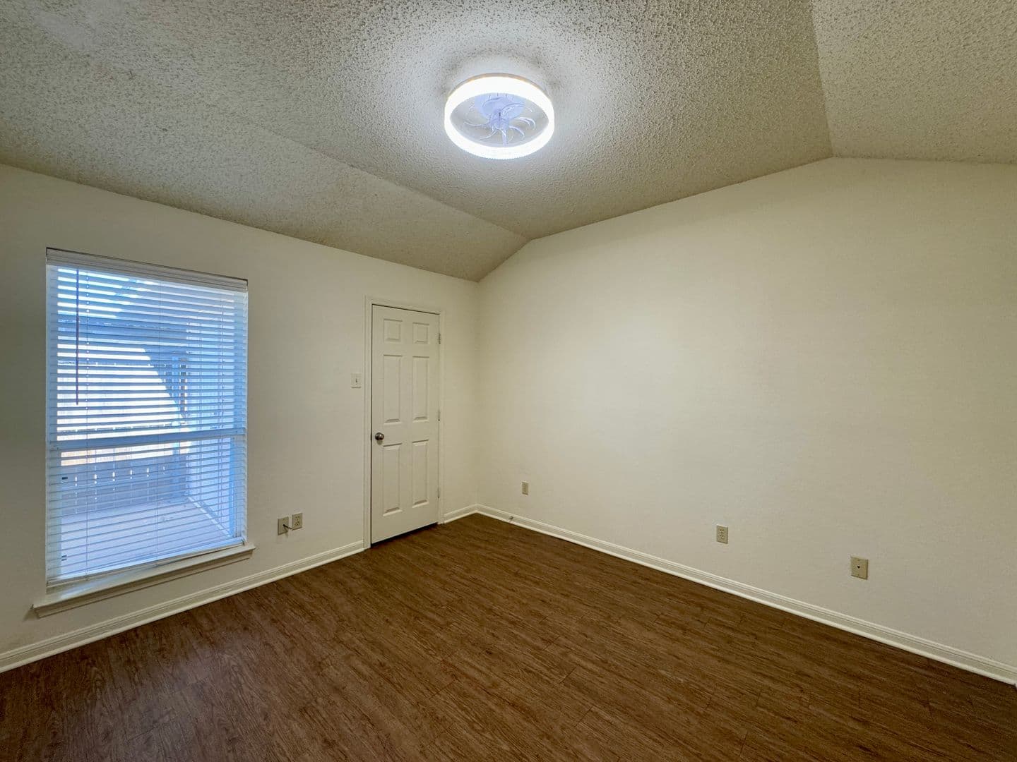 Waco Apartment: 9603 Panther Way