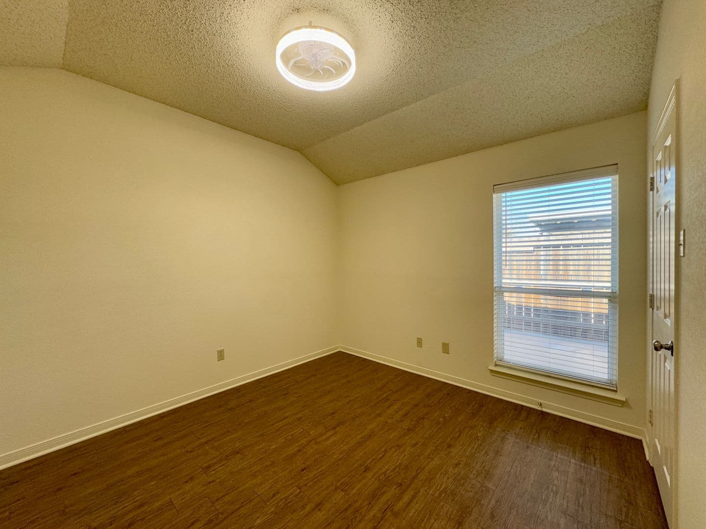 Waco House: 9407 Panther Way