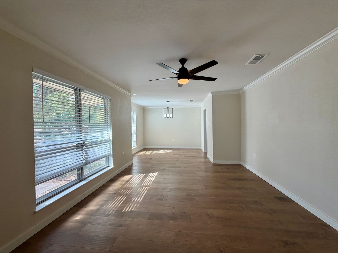 Waco House: 3401 Oakridge Lane