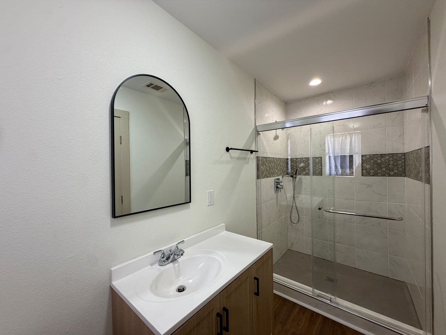 Waco House: 397 Scott Lane