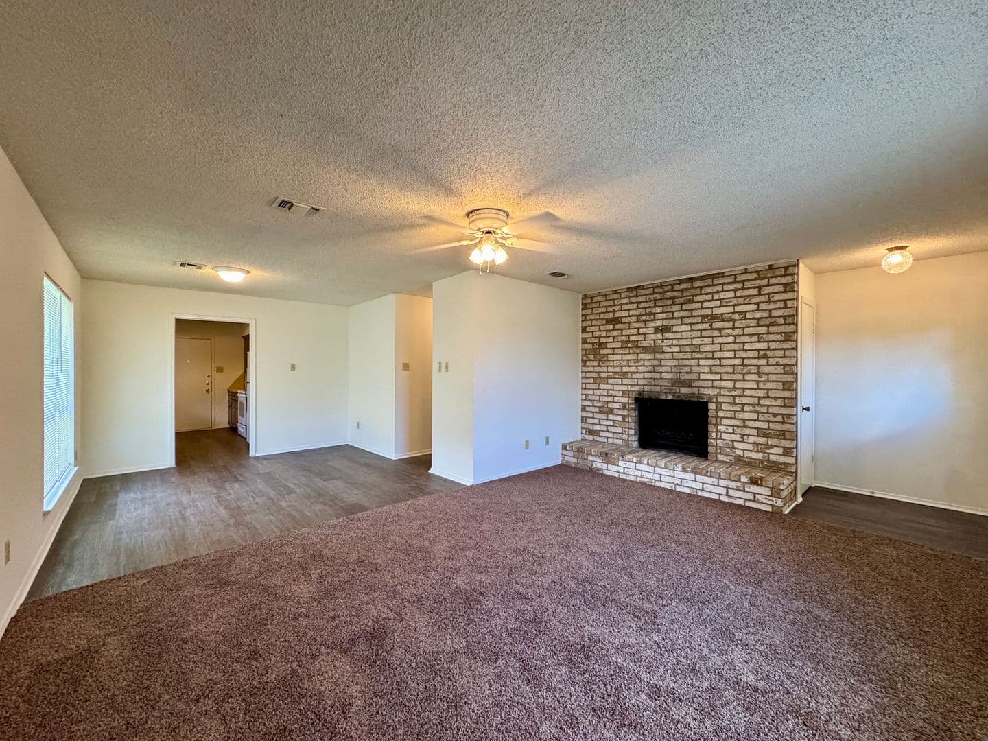Waco House: 5700 Wilshire