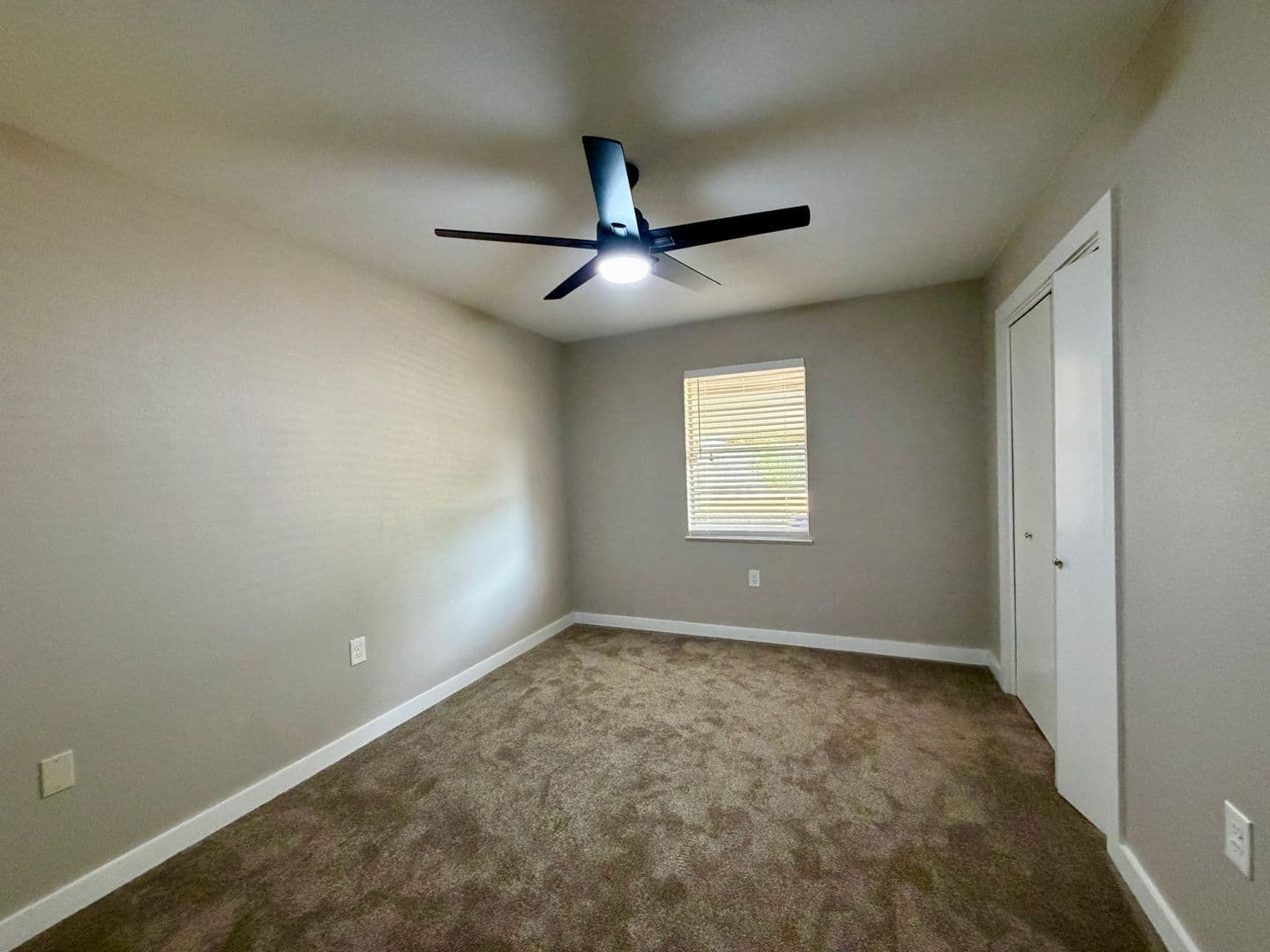 Waco House: 3401 Oakridge Lane