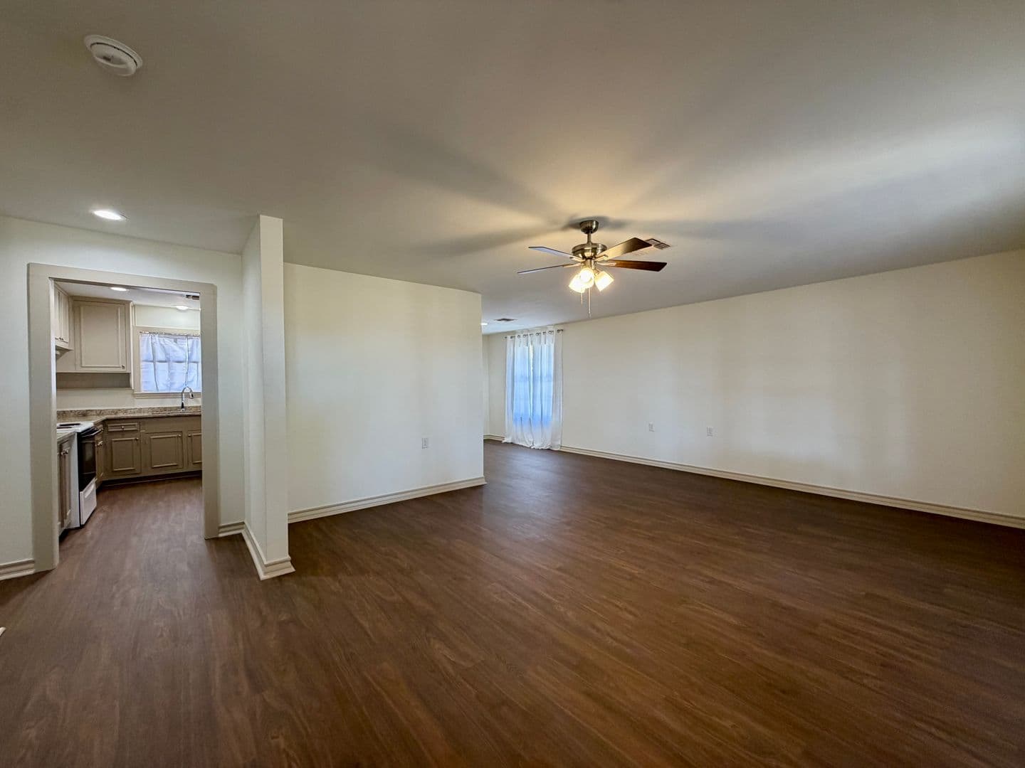 Waco House: 397 Scott Lane