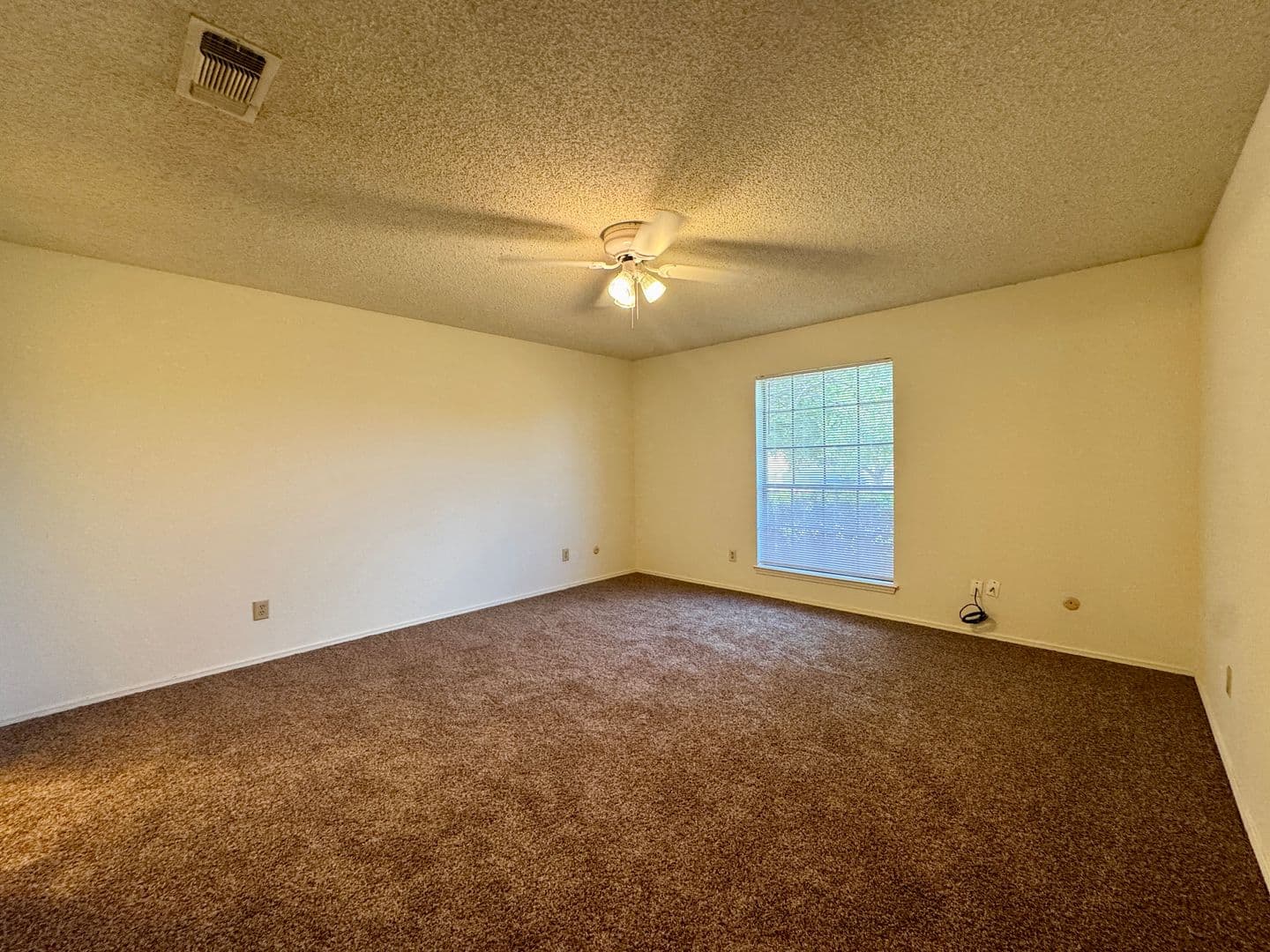 Waco House: 5700 Wilshire
