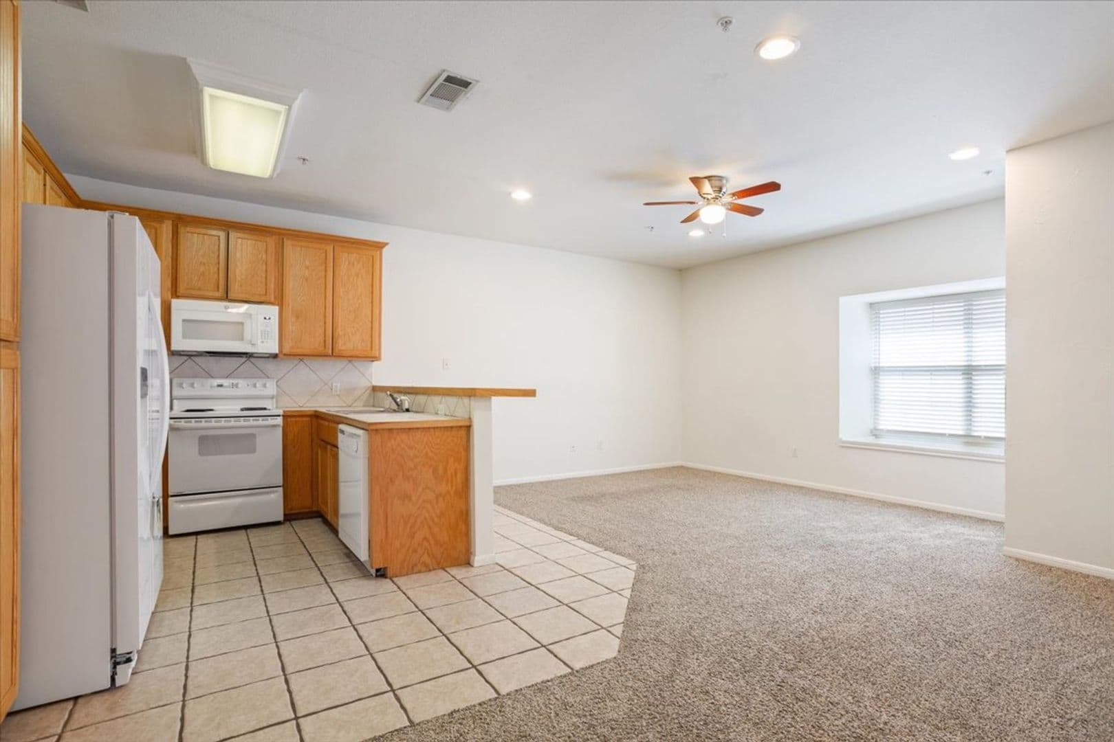 Waco House: 2021 S. 8th Street