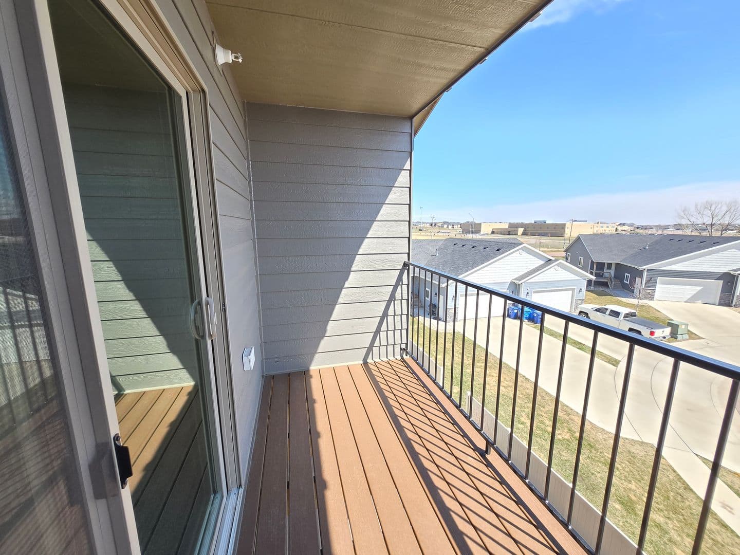 Sioux Falls Apartment: 3600 S. Linedrive Avenue