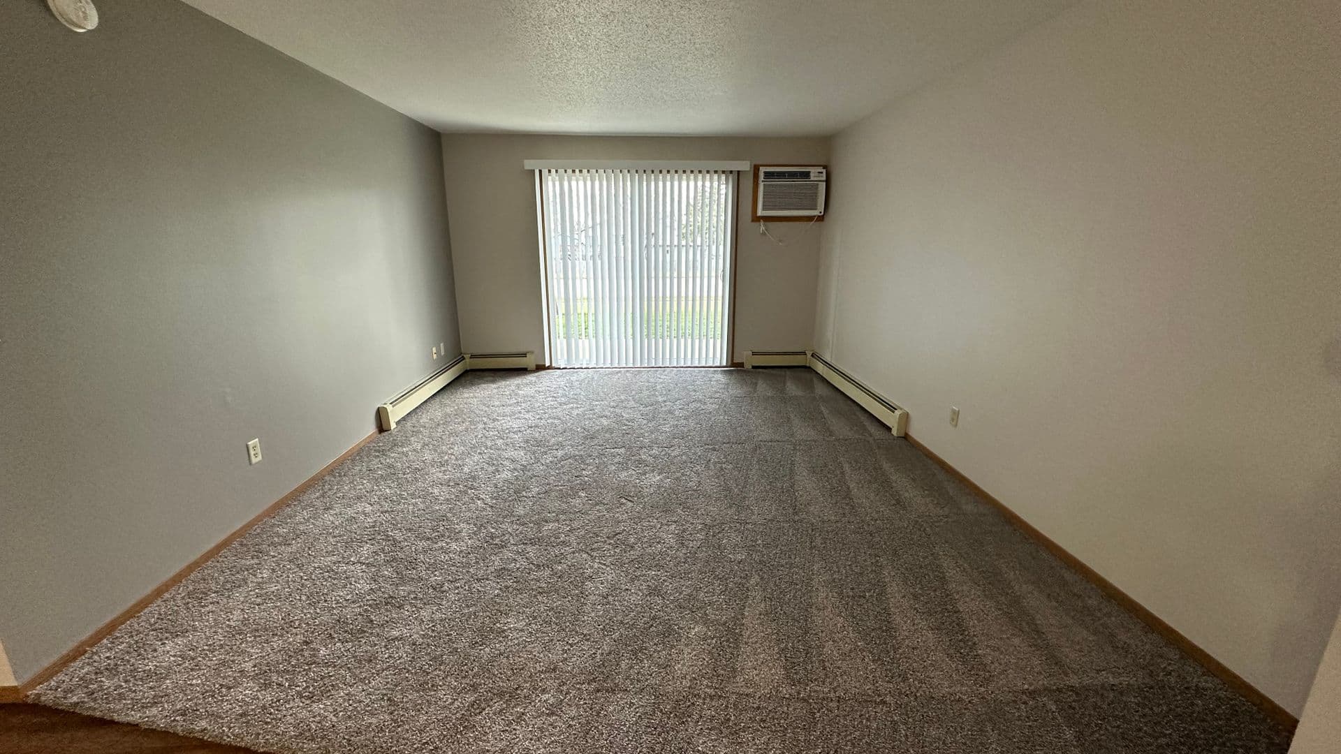 SIOUX FALLS Apartment: 2300 SOUTH SYCAMORE