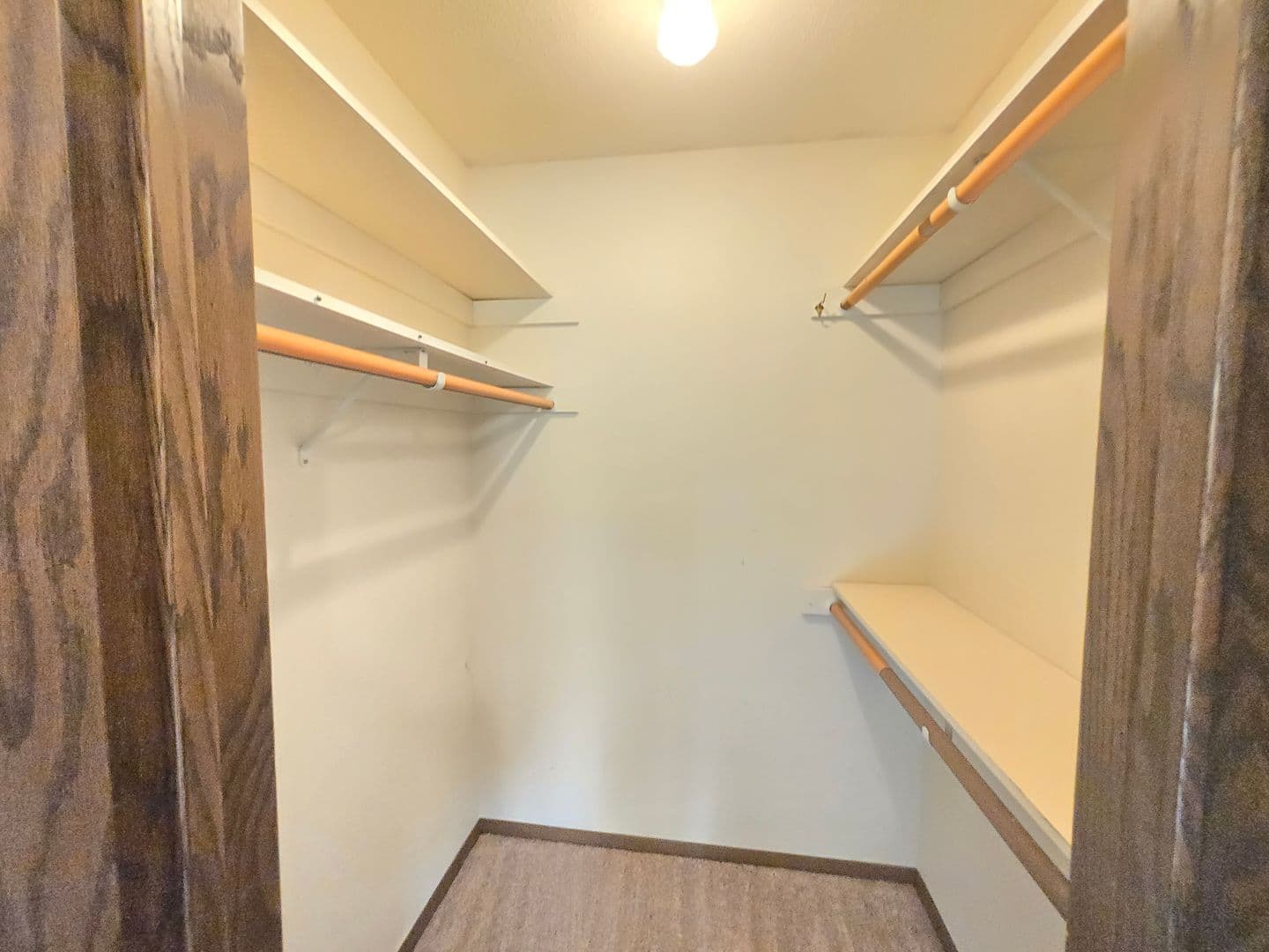 Sioux Falls Apartment: 3609 S Cathy Ave